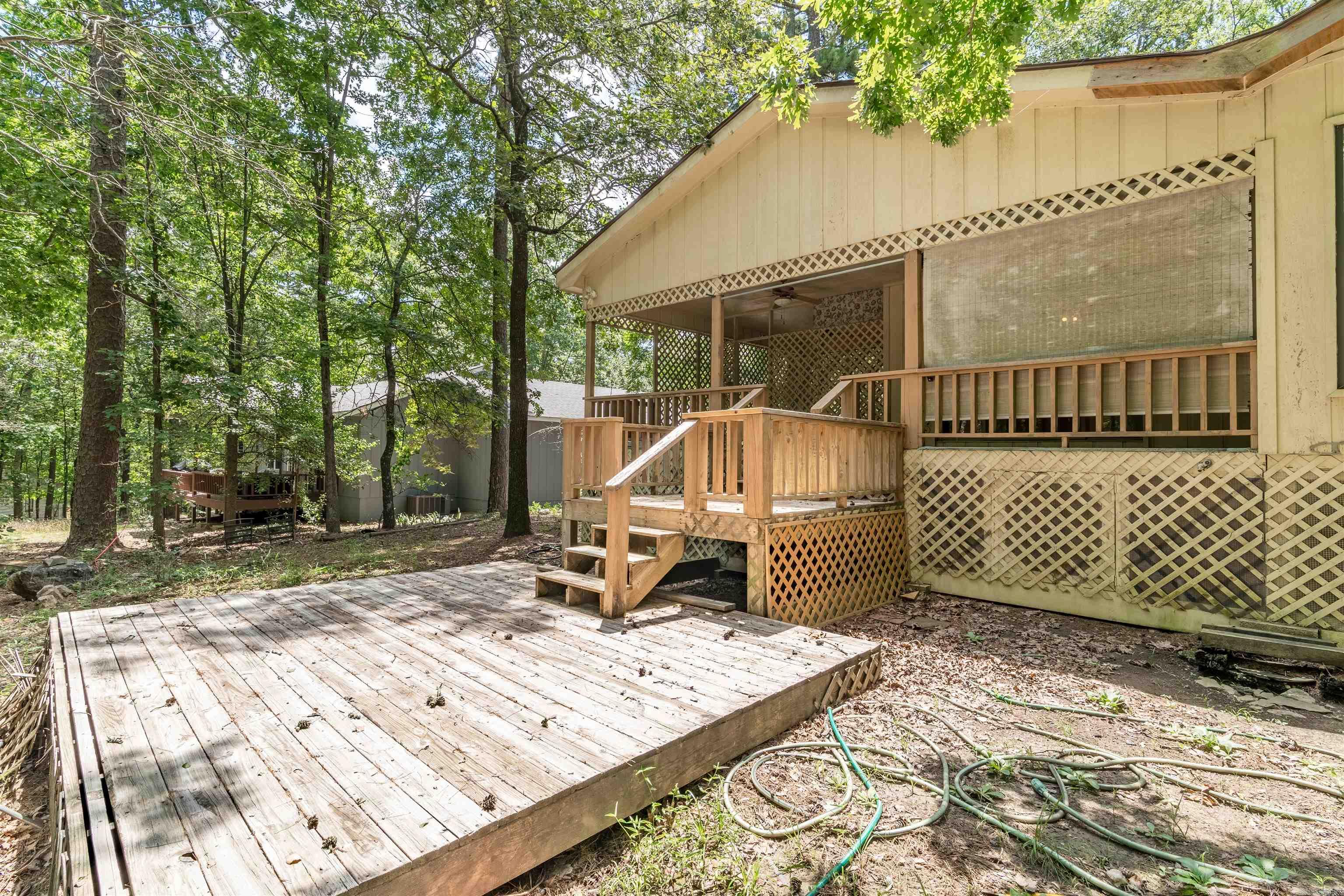 10 totana  Hot Springs Village, AR