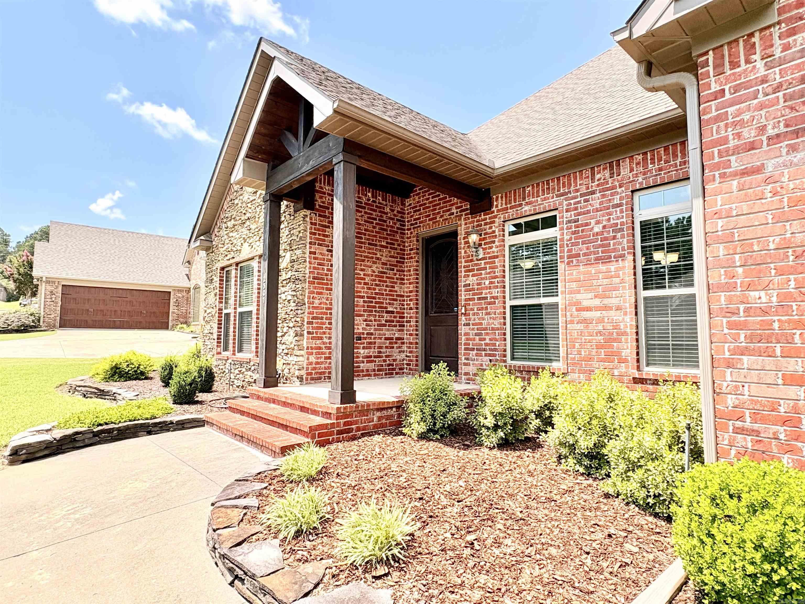 2307 Valley  Searcy, AR