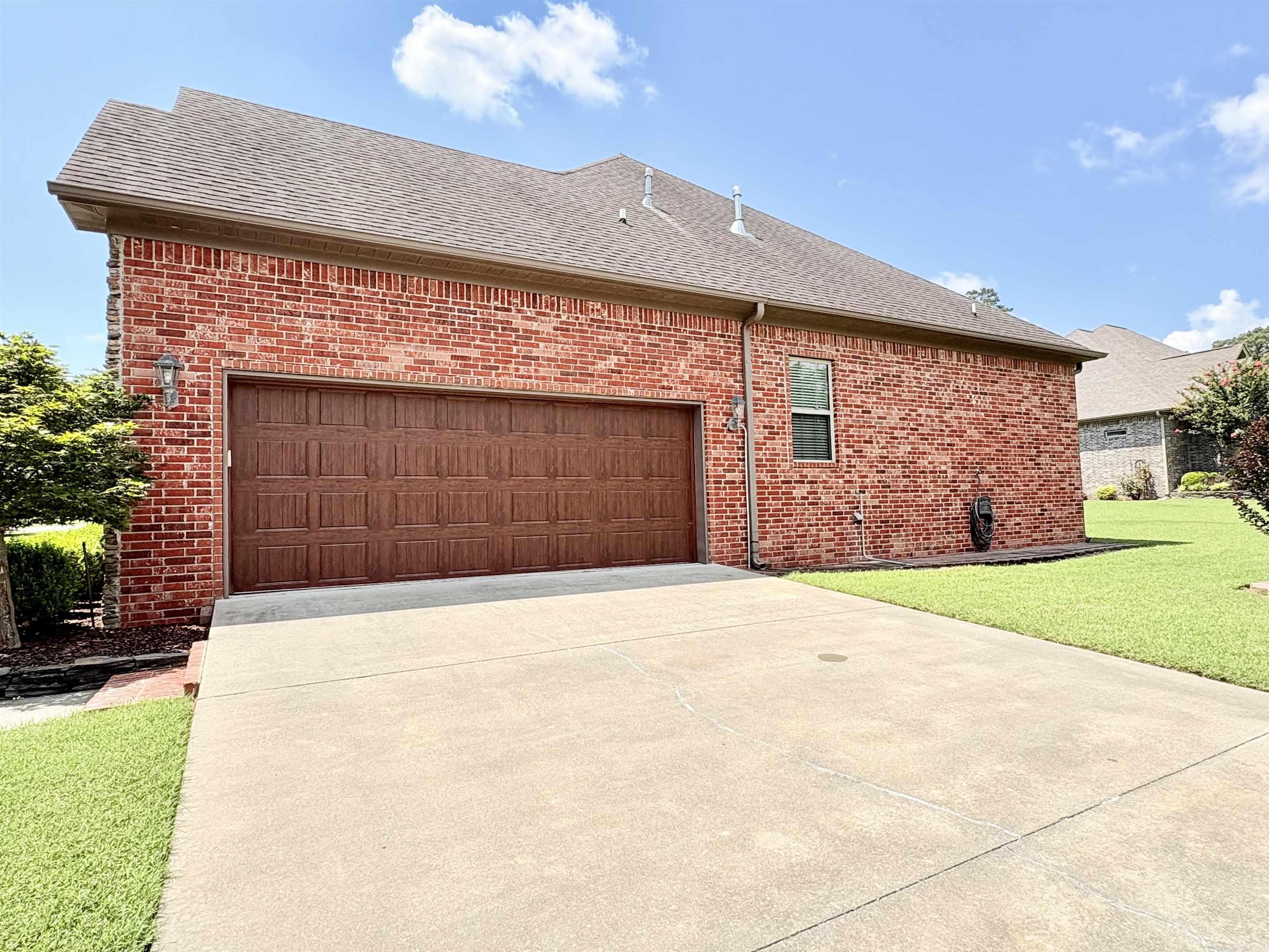 2307 Valley  Searcy, AR