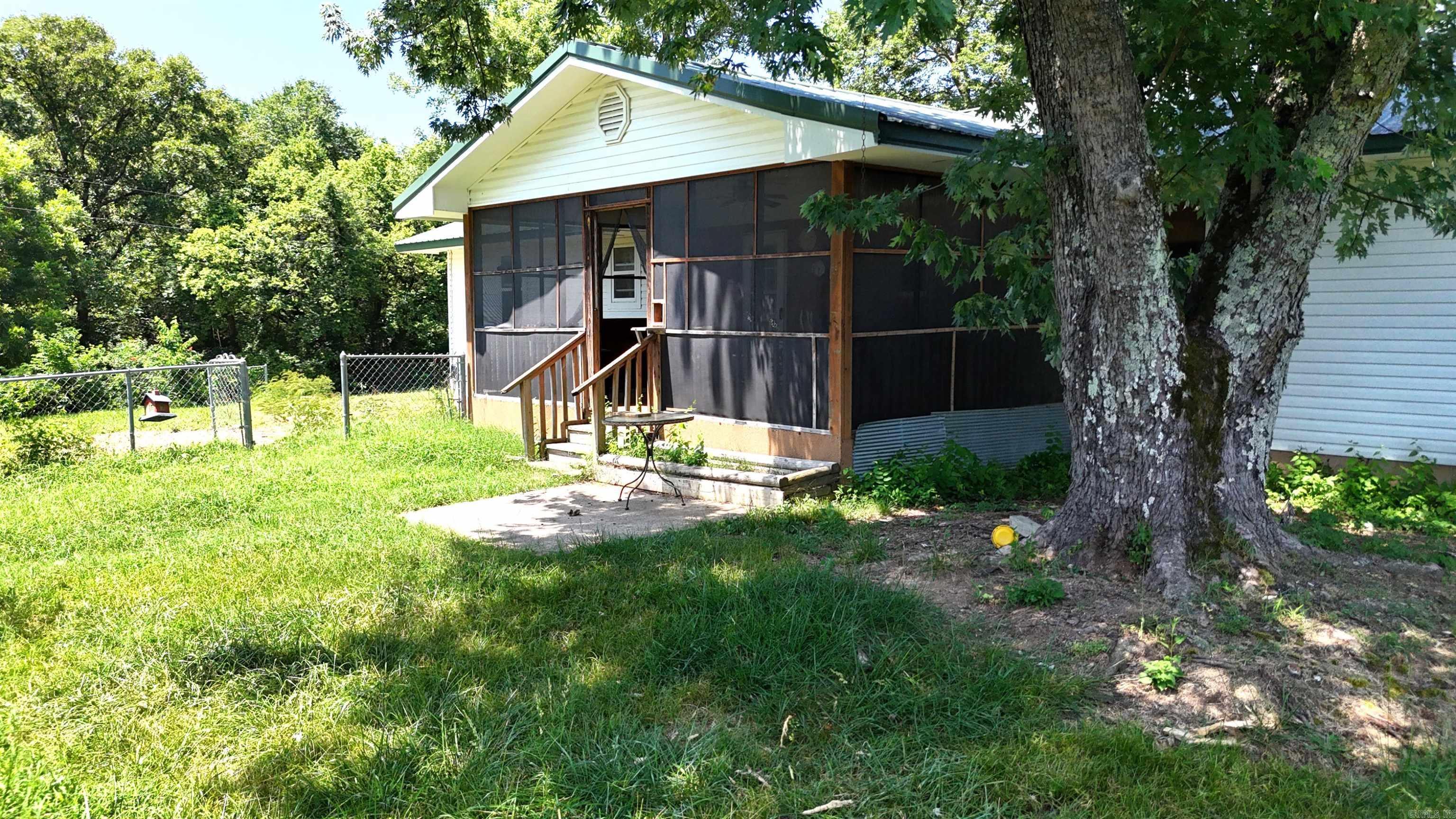 285 Polk Road 57  Mena, AR