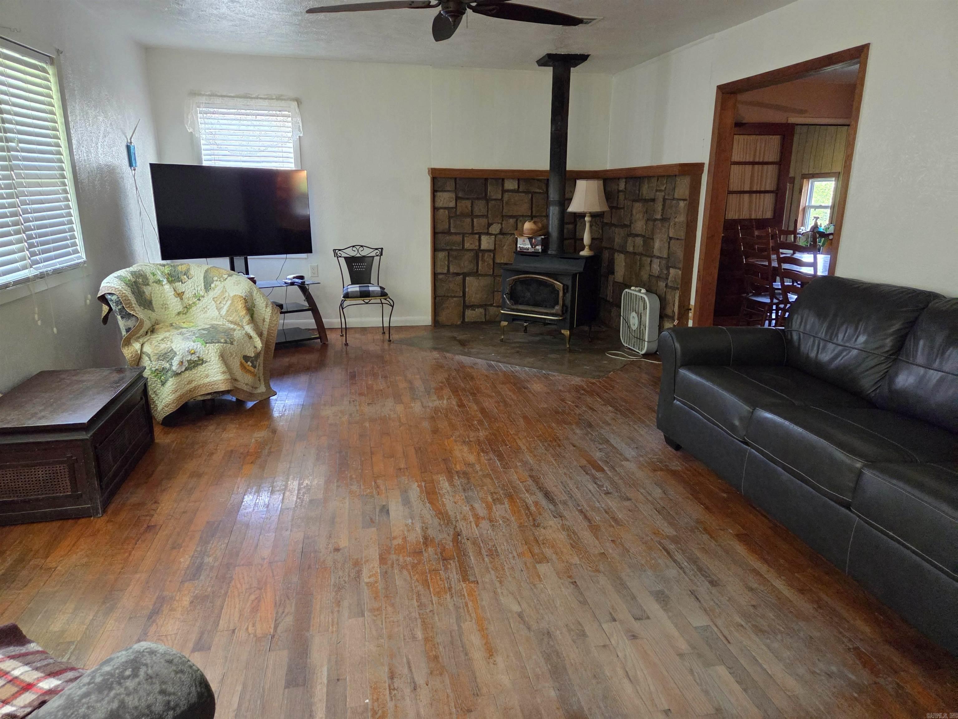 285 Polk Road 57  Mena, AR