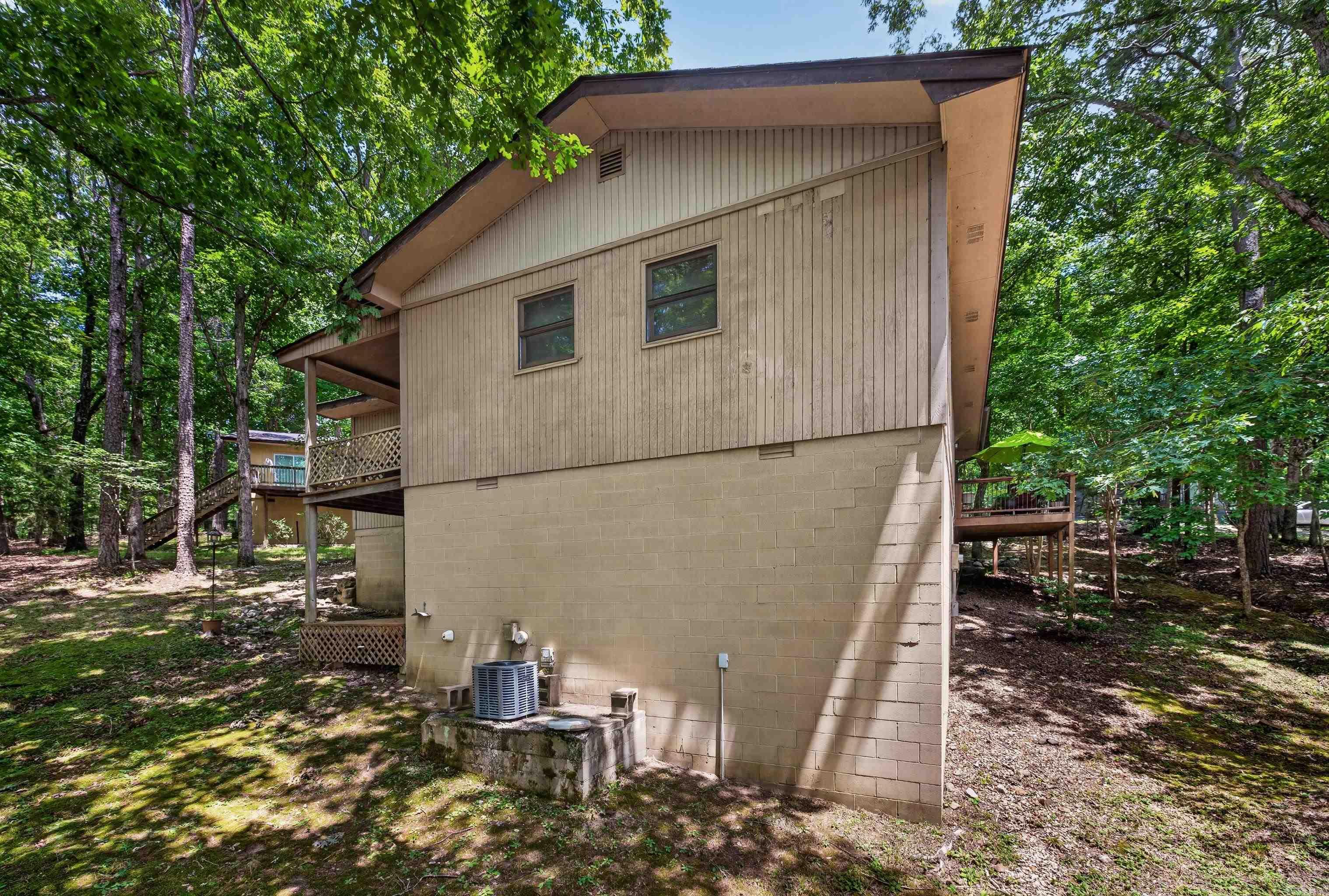 5 Ona Circle  Hot Springs Village, AR