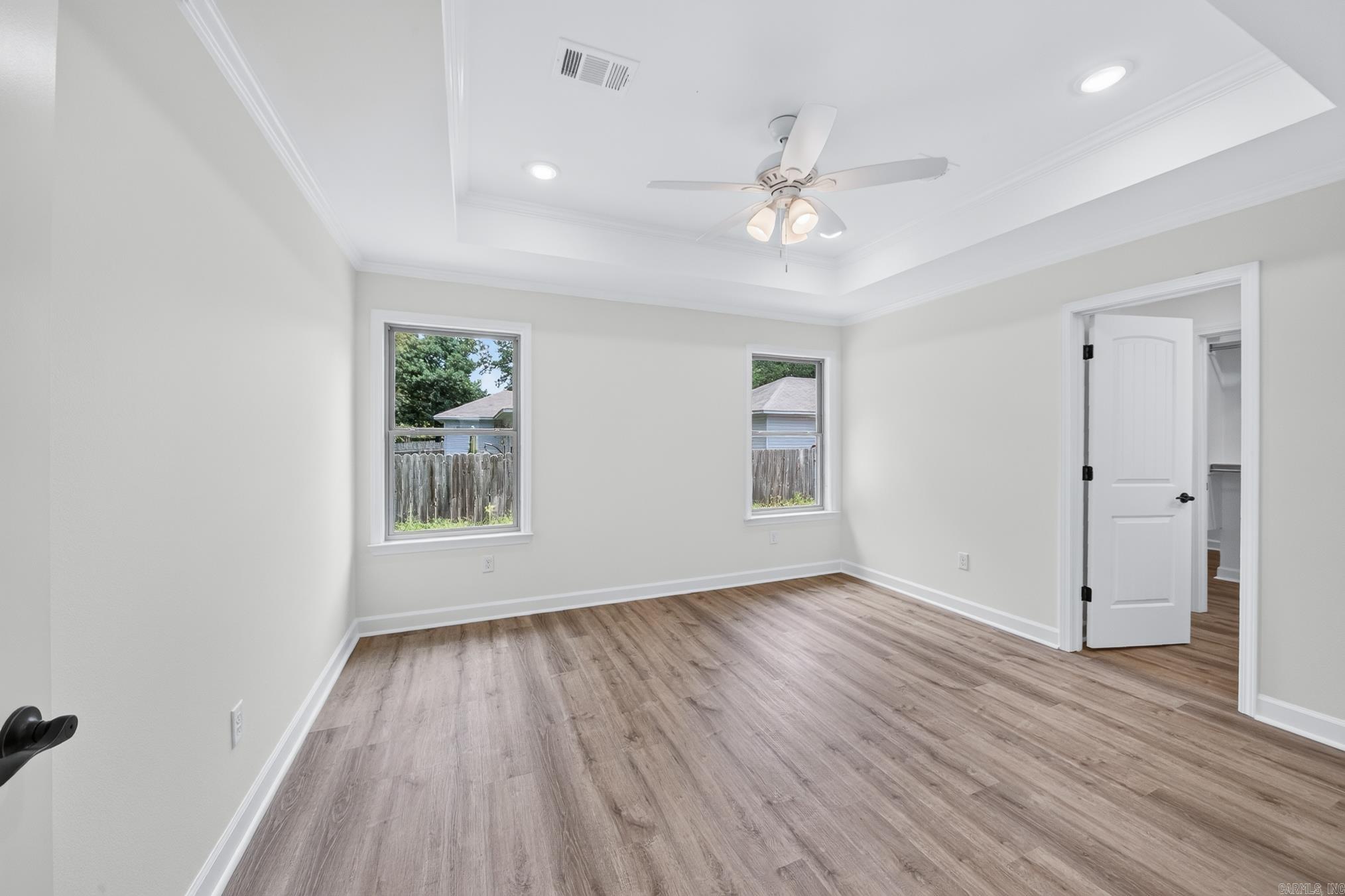 38 Shamsie  Ward, AR