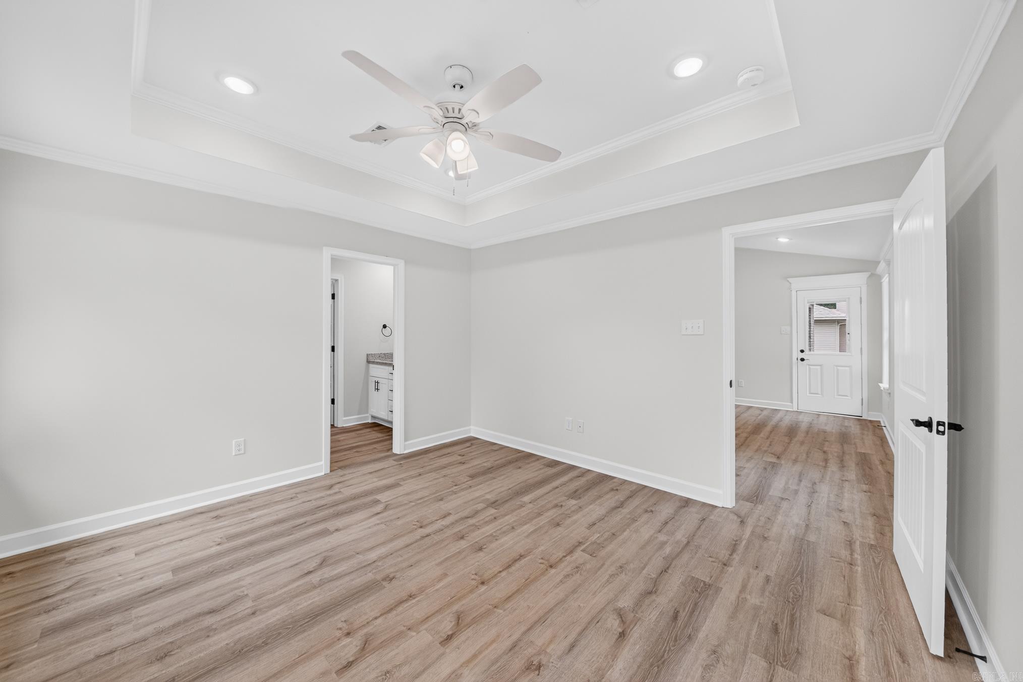 38 Shamsie  Ward, AR