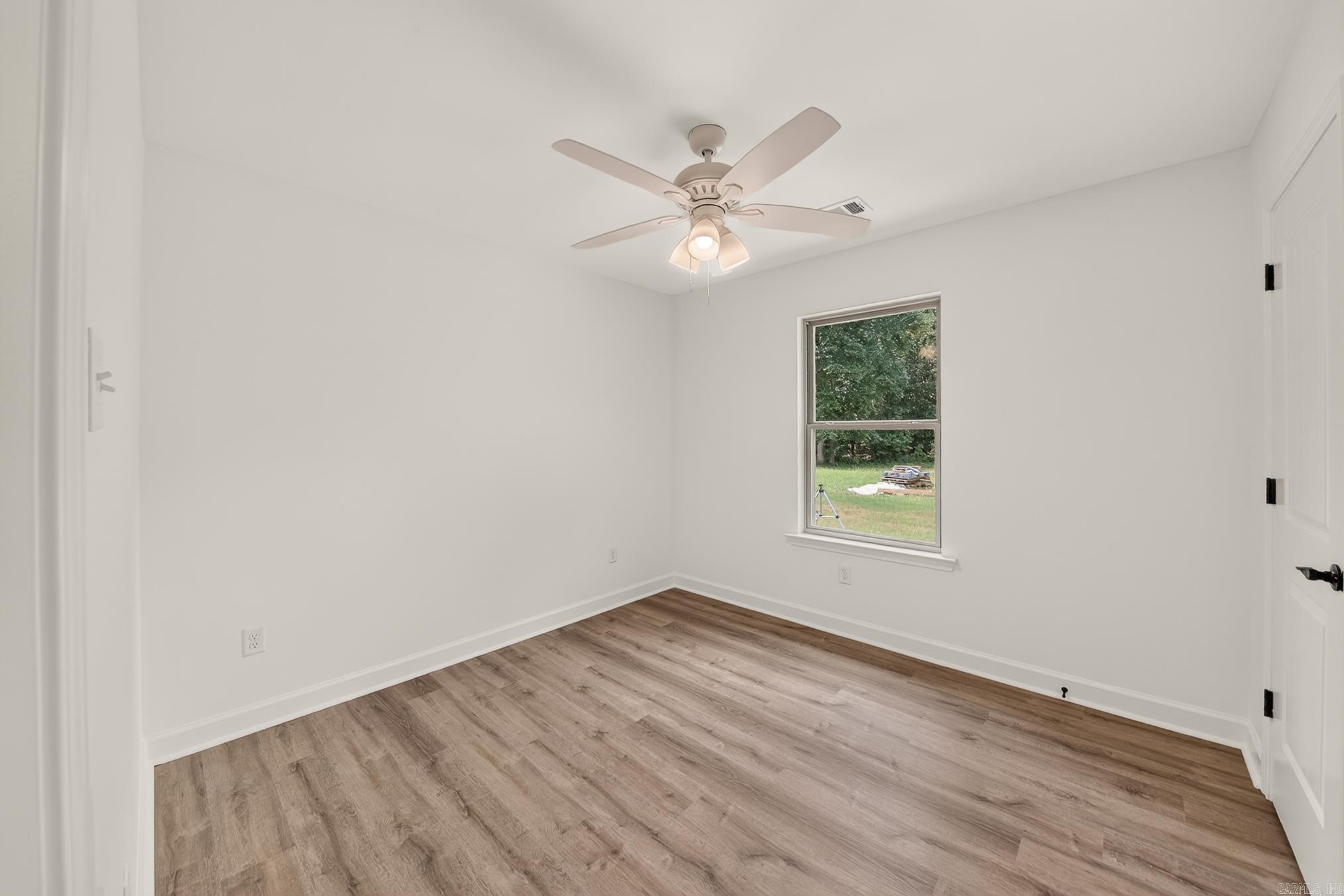 38 Shamsie  Ward, AR