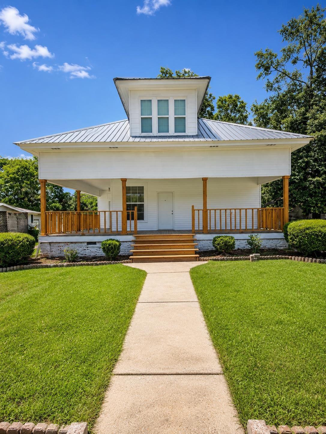 213 S Smith  El Dorado, AR