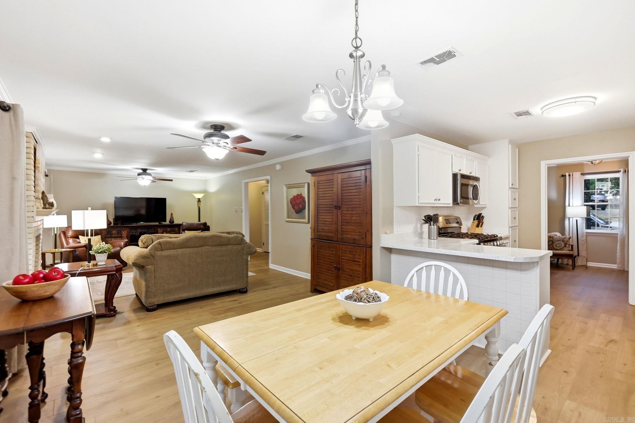10725 Crestdale  Little Rock, AR