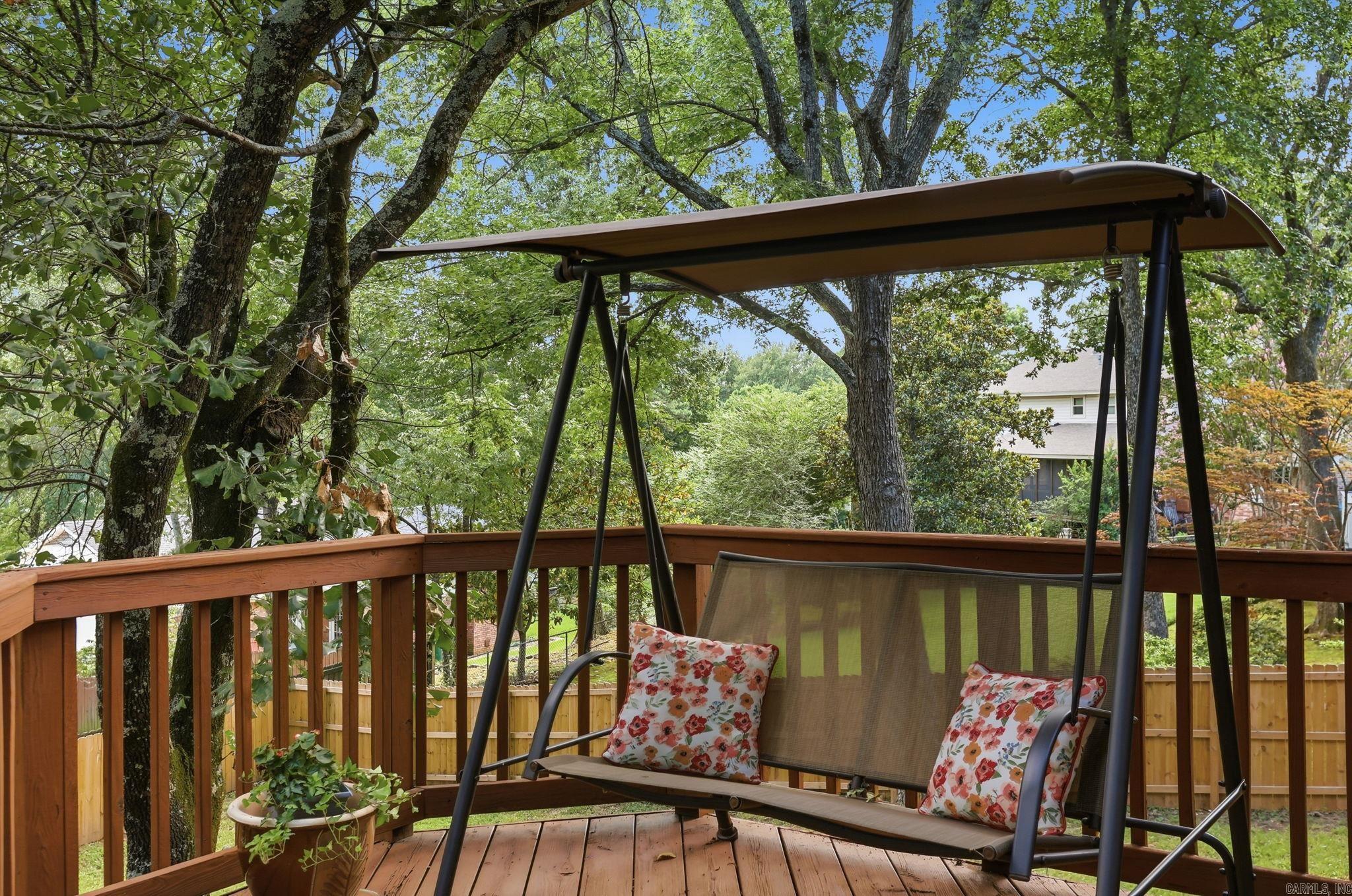 10725 Crestdale  Little Rock, AR