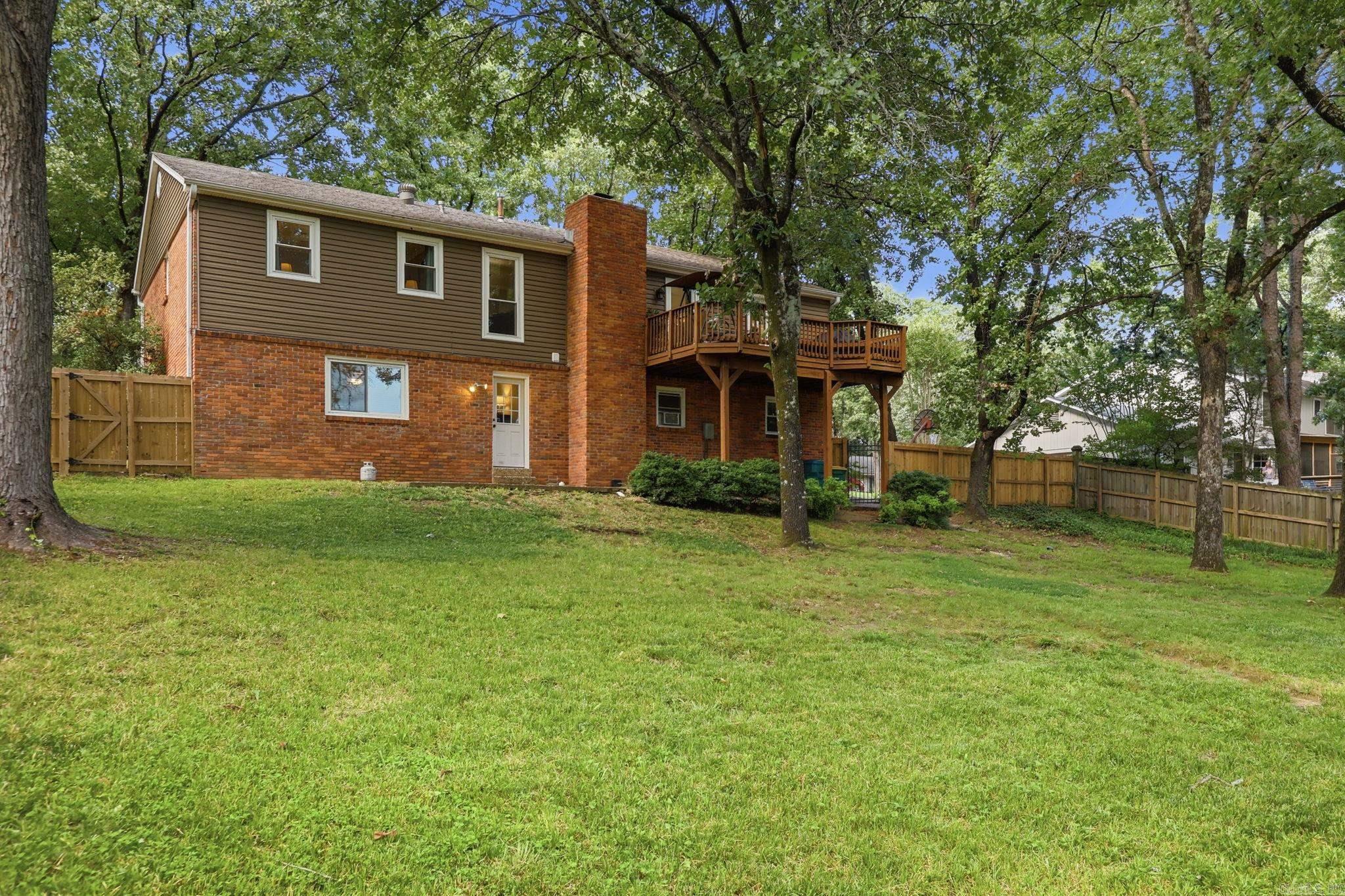10725 Crestdale  Little Rock, AR