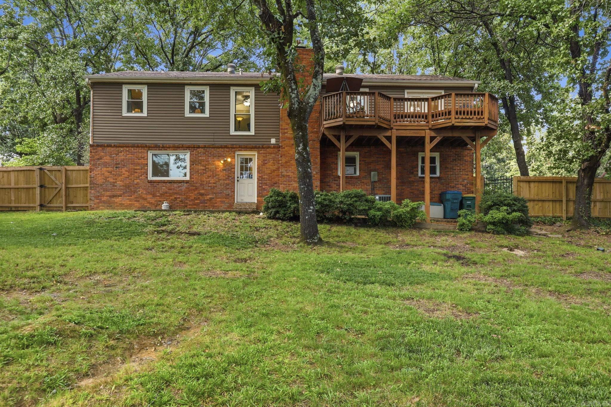 10725 Crestdale  Little Rock, AR