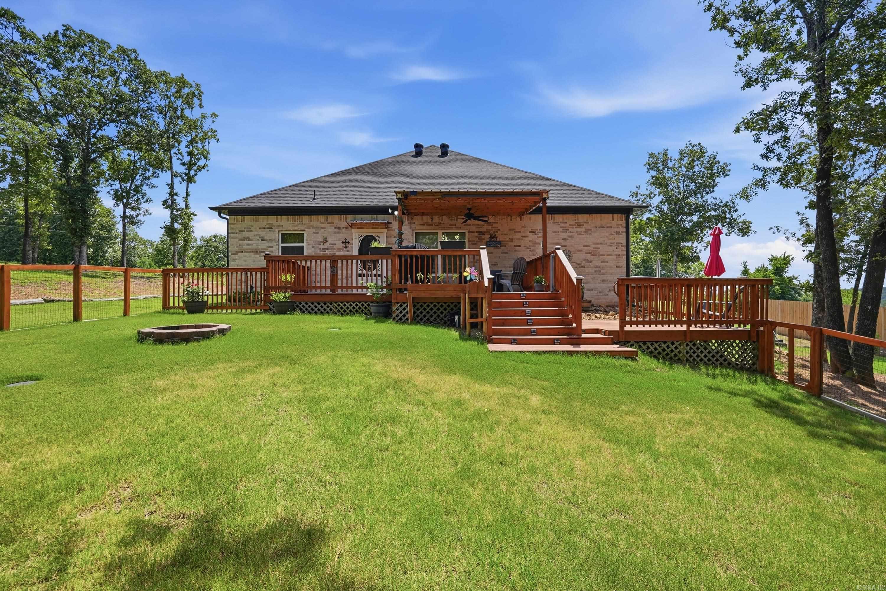 208 Blackjack  Greenbrier, AR