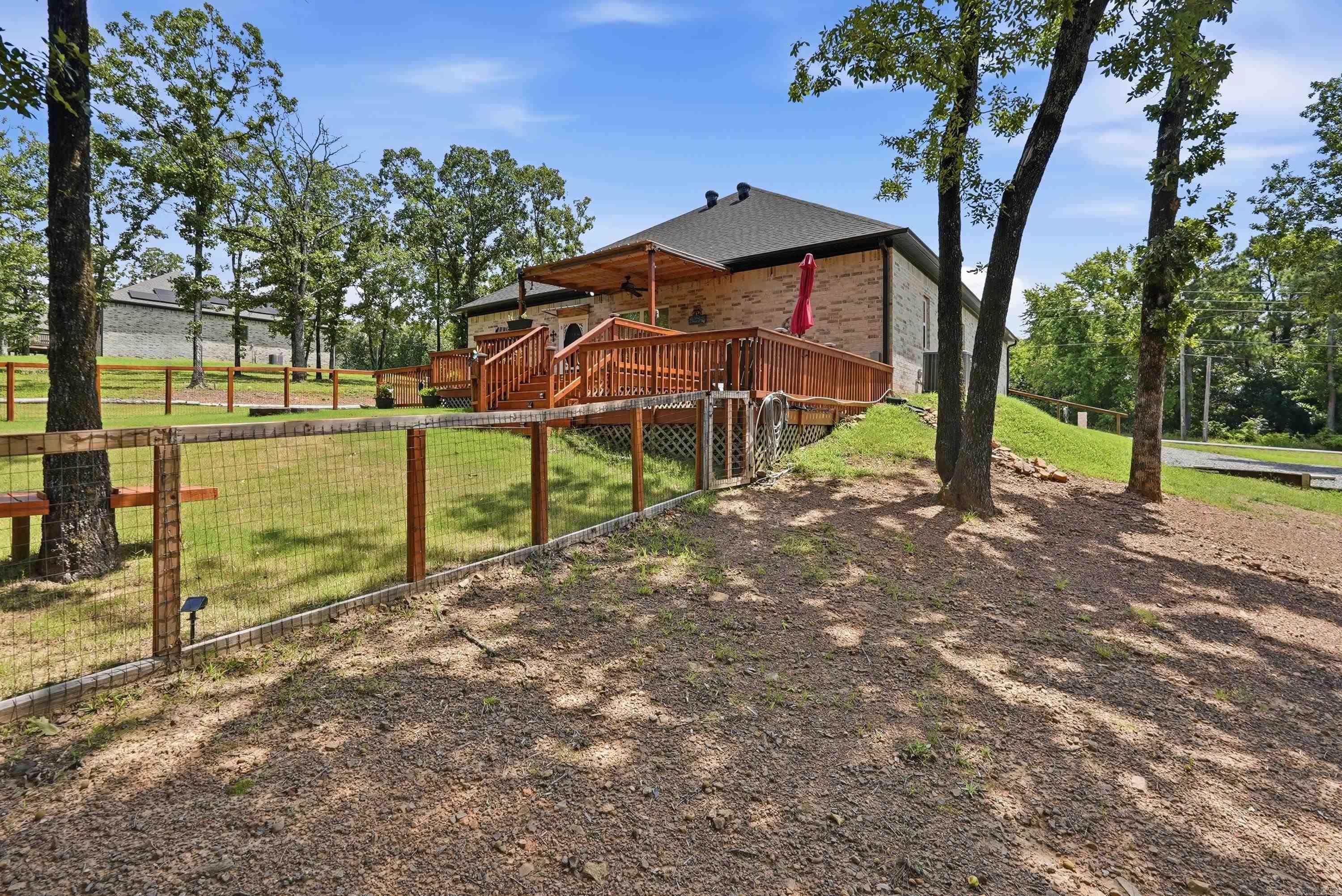 208 Blackjack  Greenbrier, AR