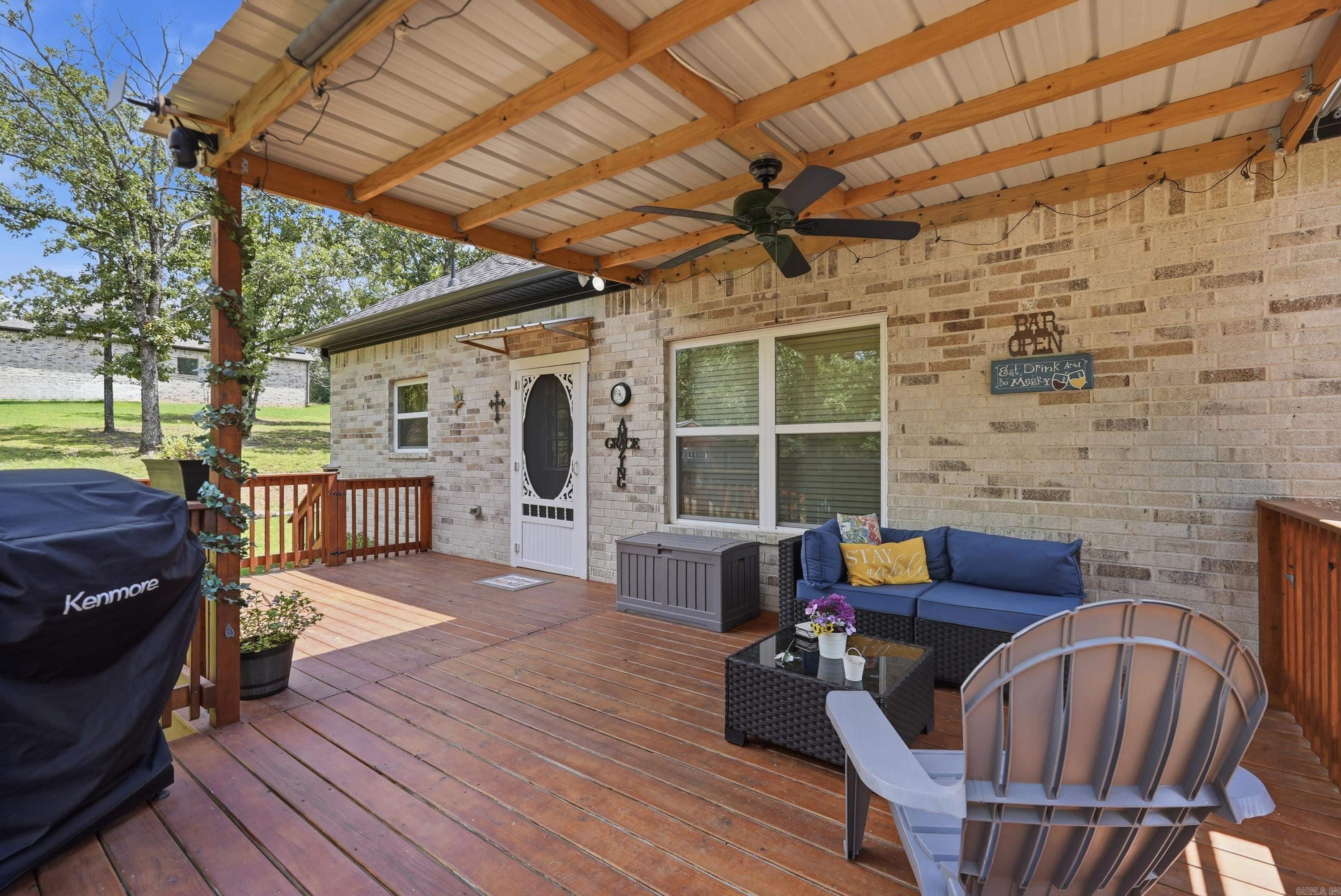 208 Blackjack  Greenbrier, AR