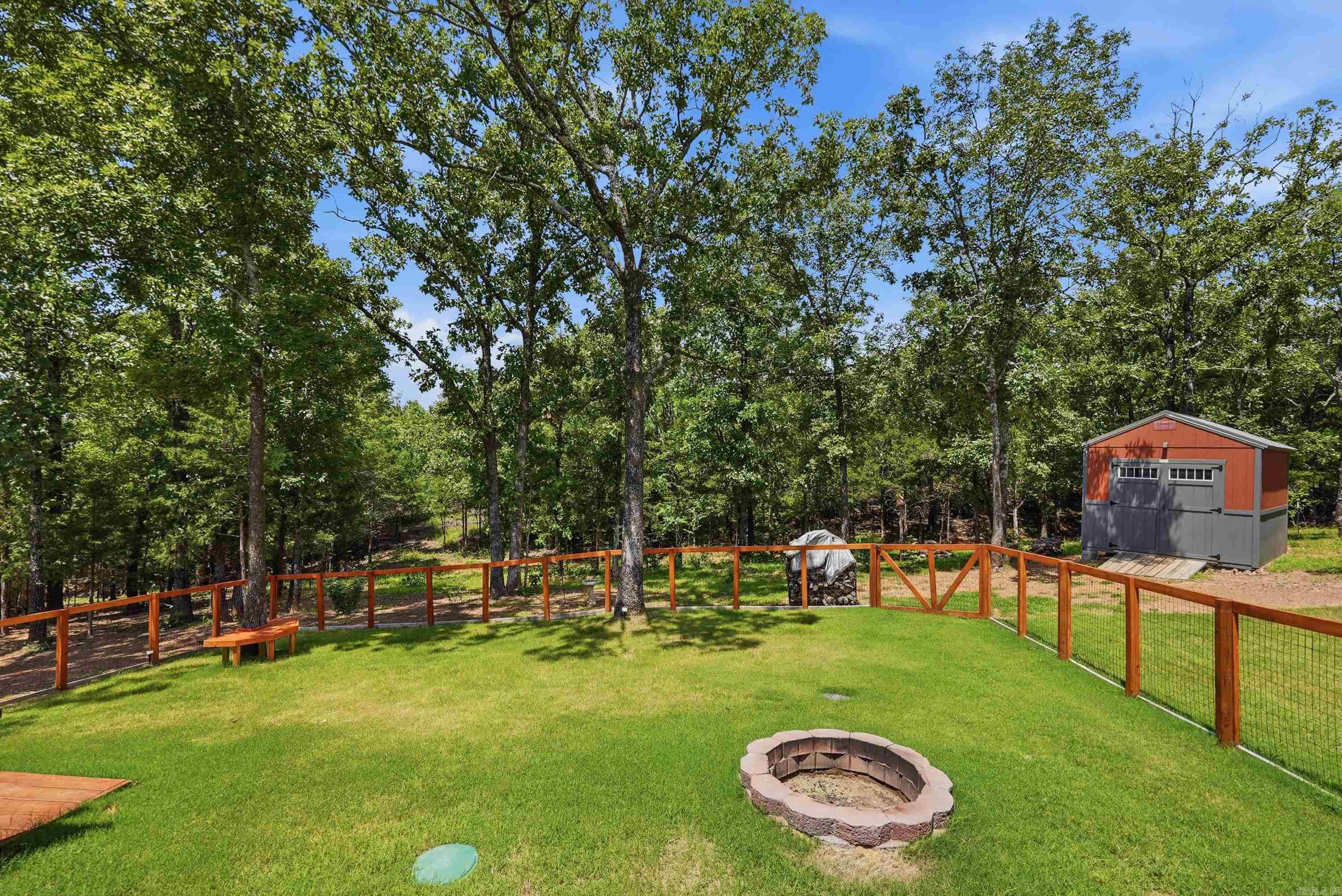 208 Blackjack  Greenbrier, AR