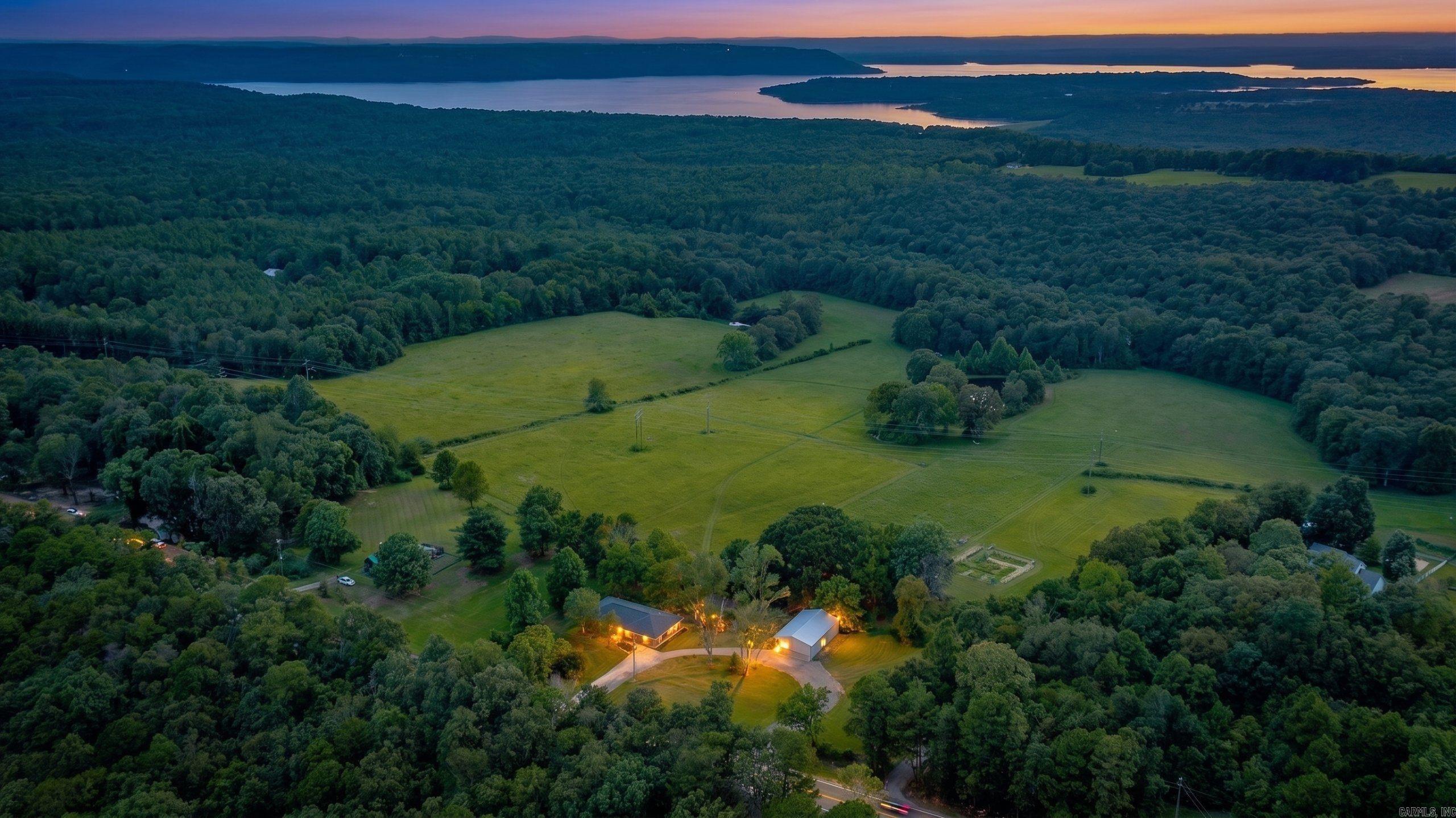 624 W Heber Springs  Heber Springs, AR