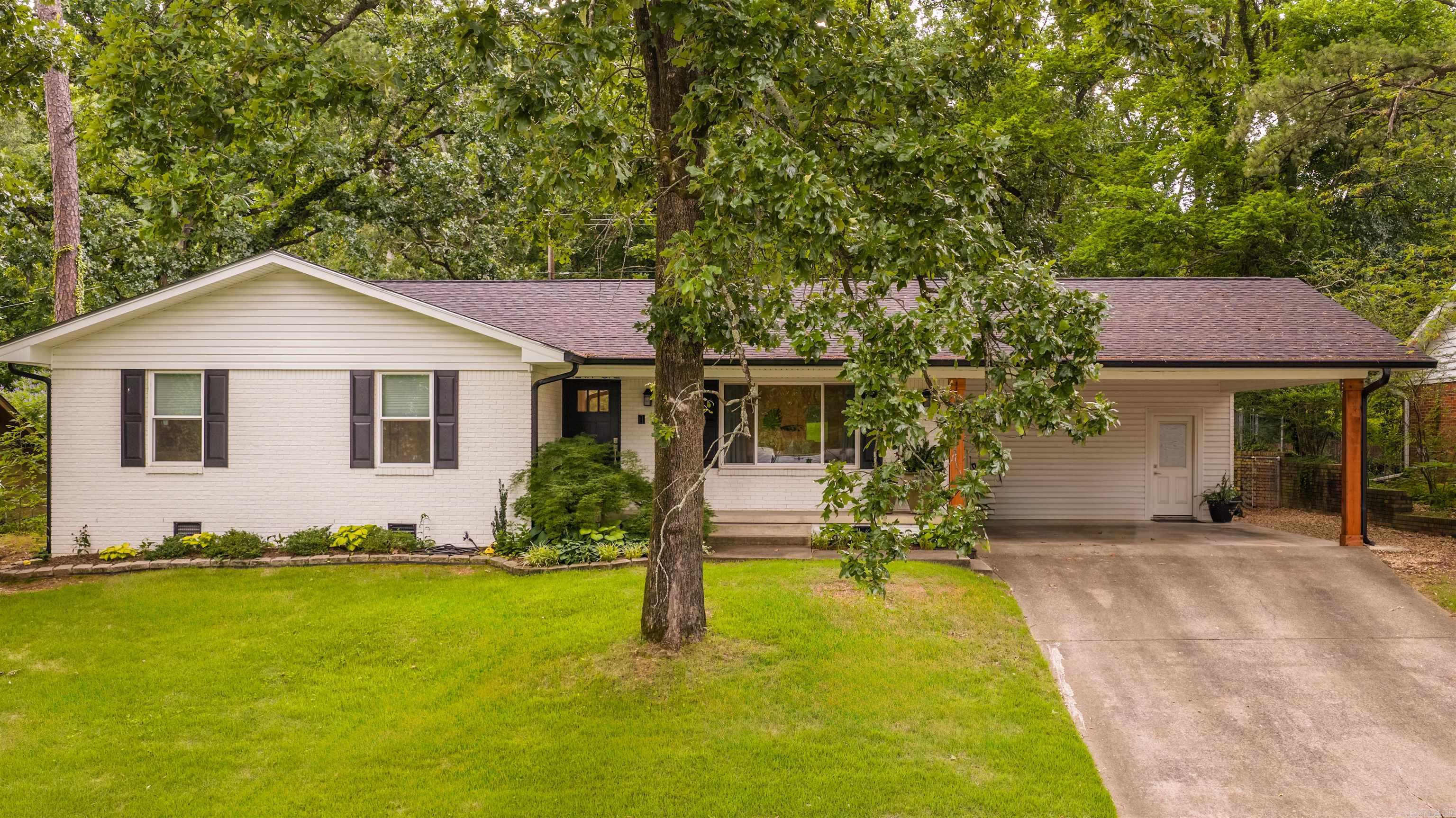 21 Pamela  Little Rock, AR