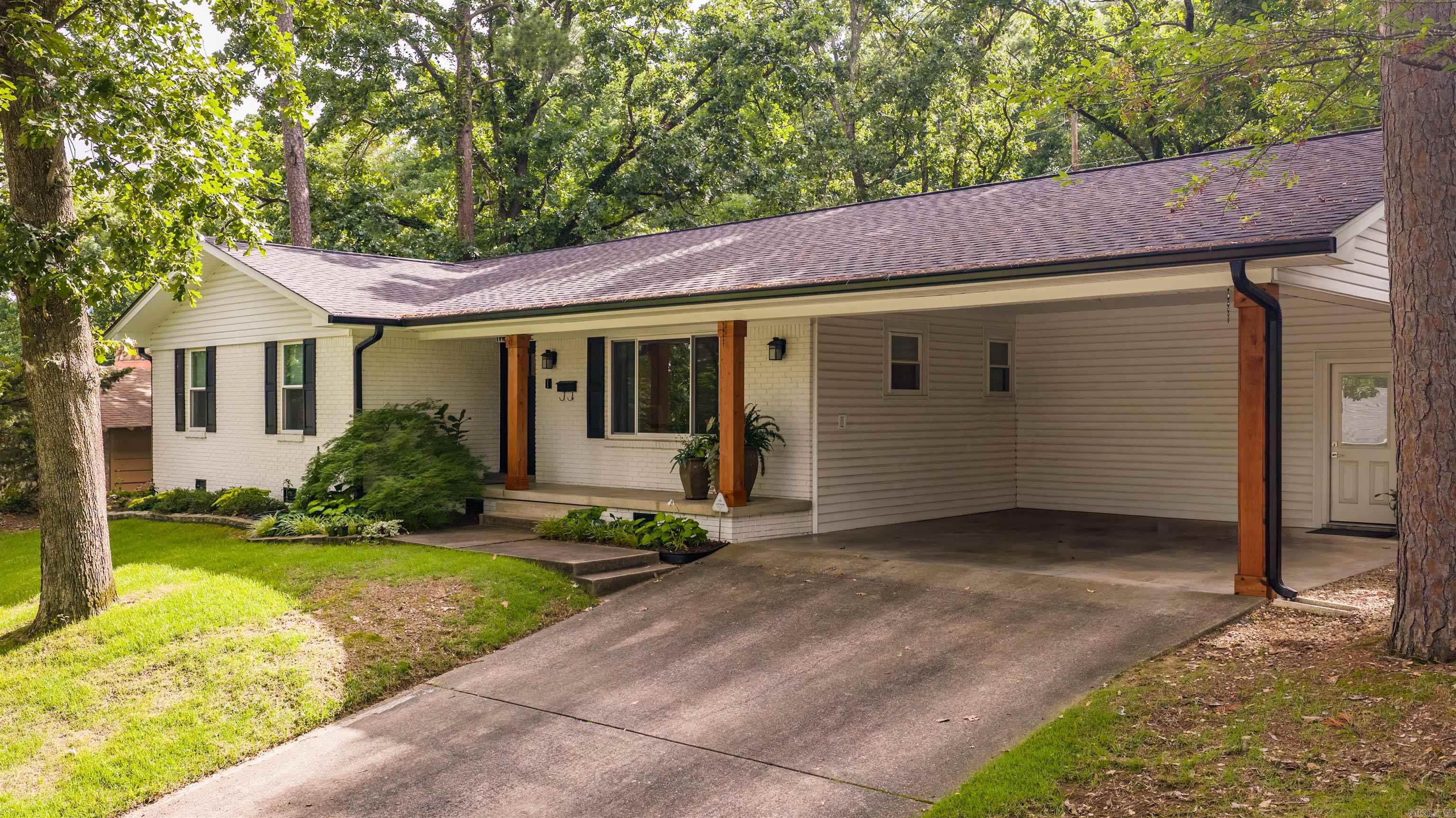 21 Pamela  Little Rock, AR