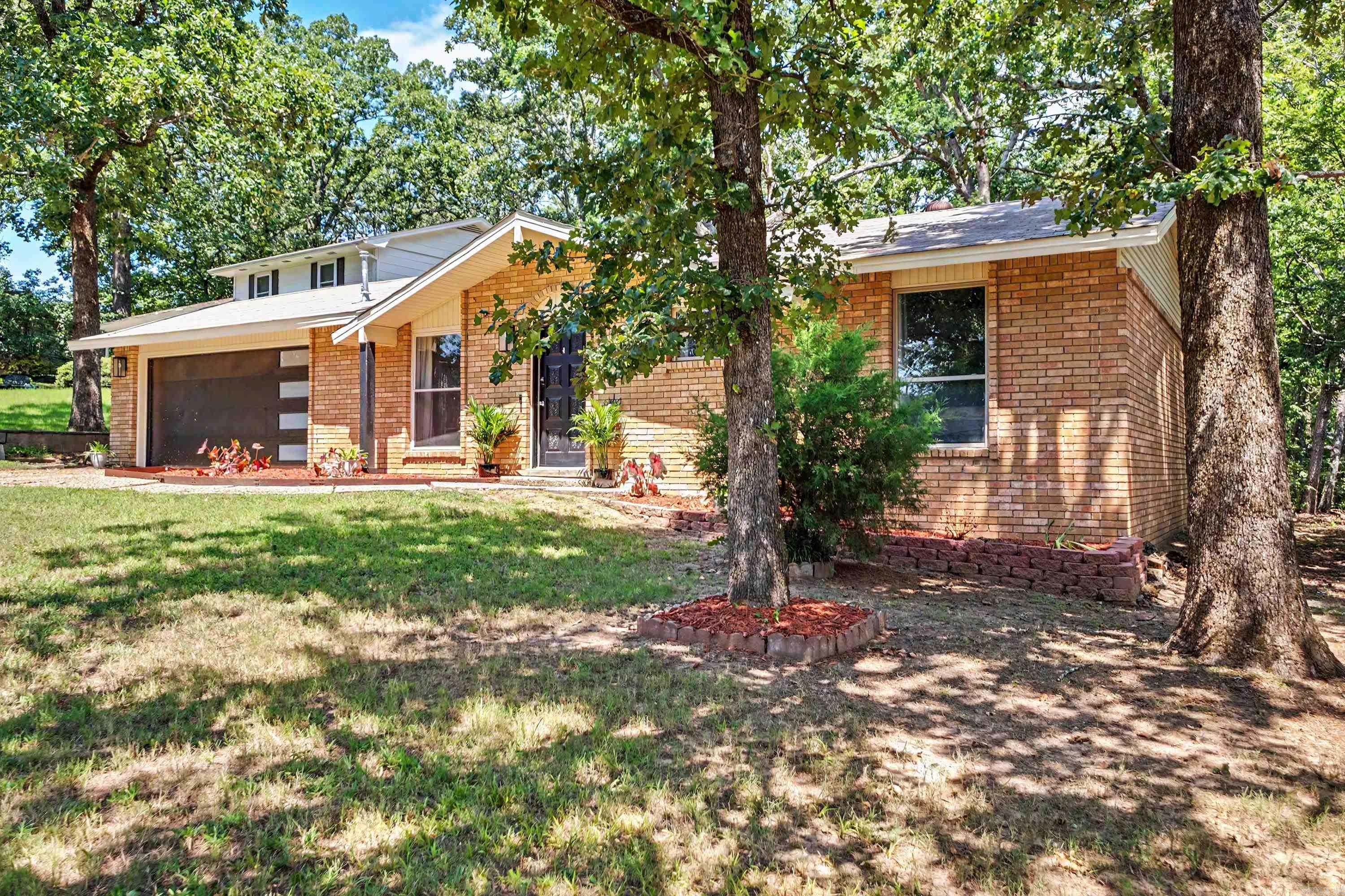 4 Sallisaw Circle  North Little Rock, AR