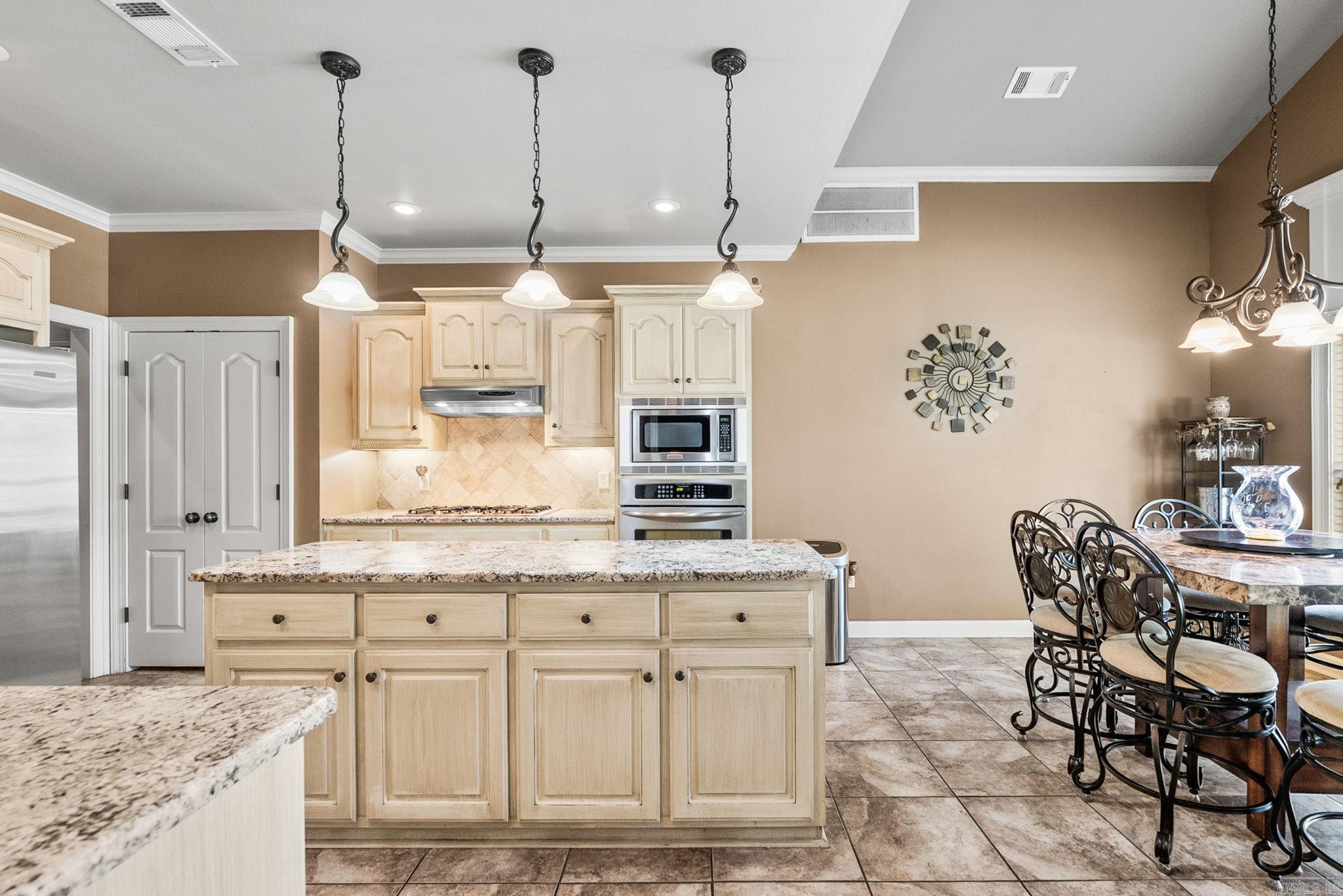 114 Napa Valley  Maumelle, AR