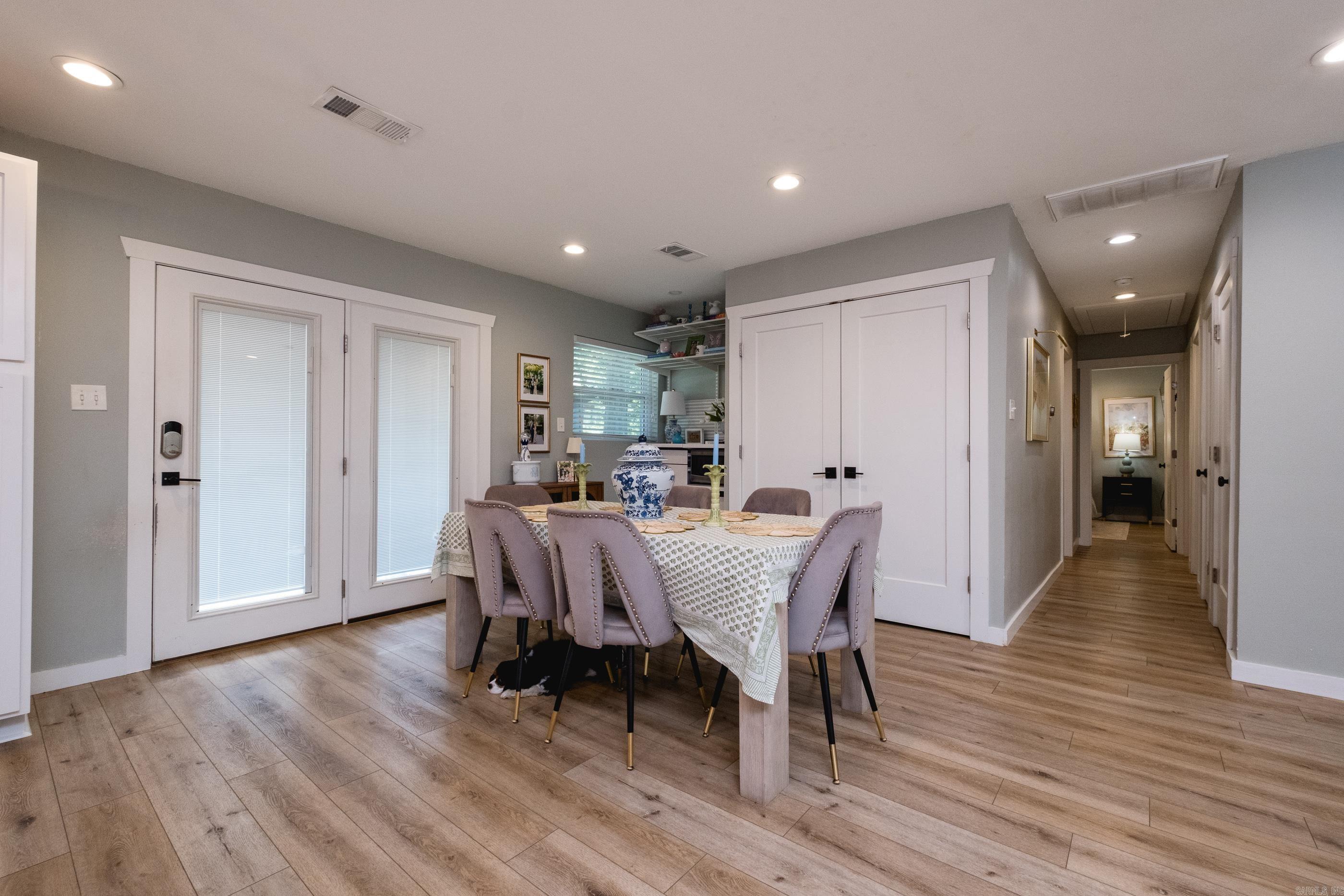 7901 Illinois  Little Rock, AR