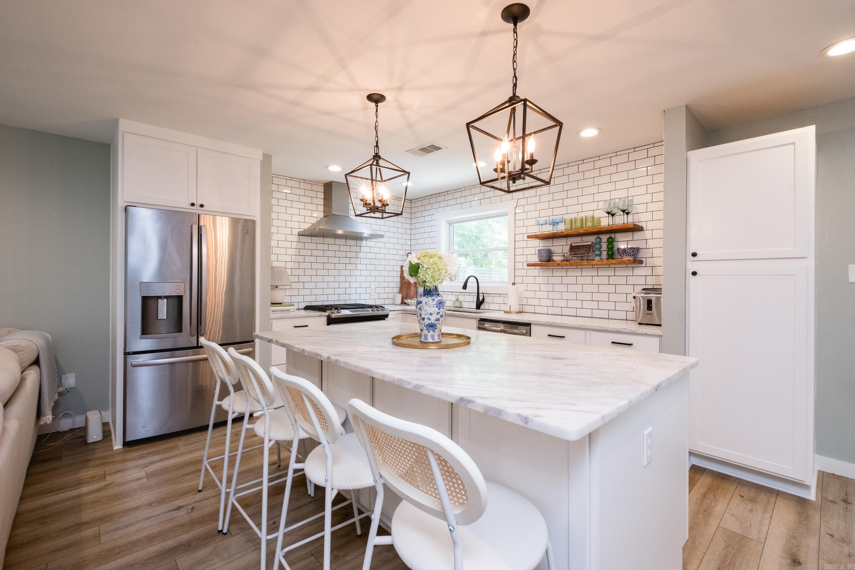 7901 Illinois  Little Rock, AR