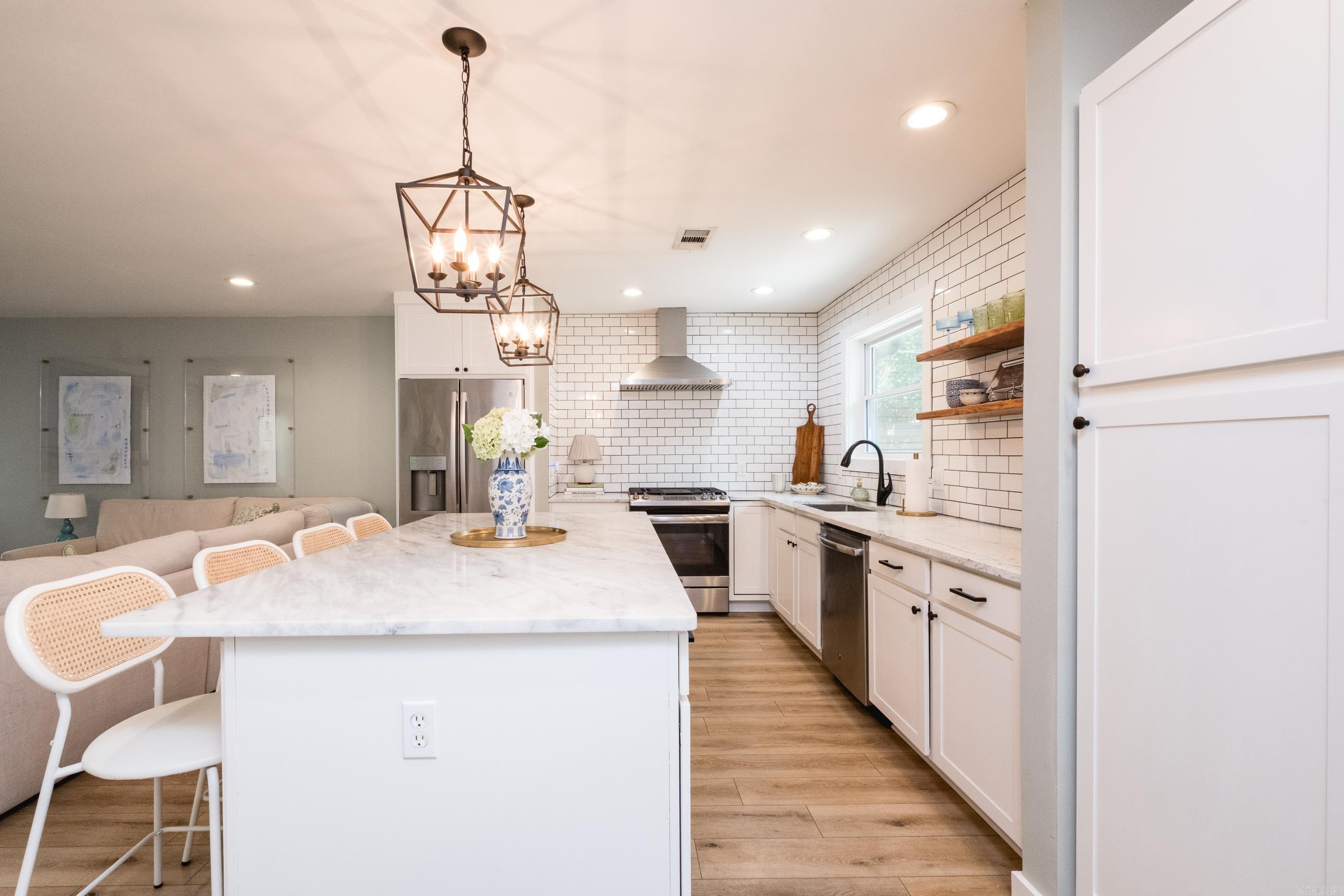 7901 Illinois  Little Rock, AR