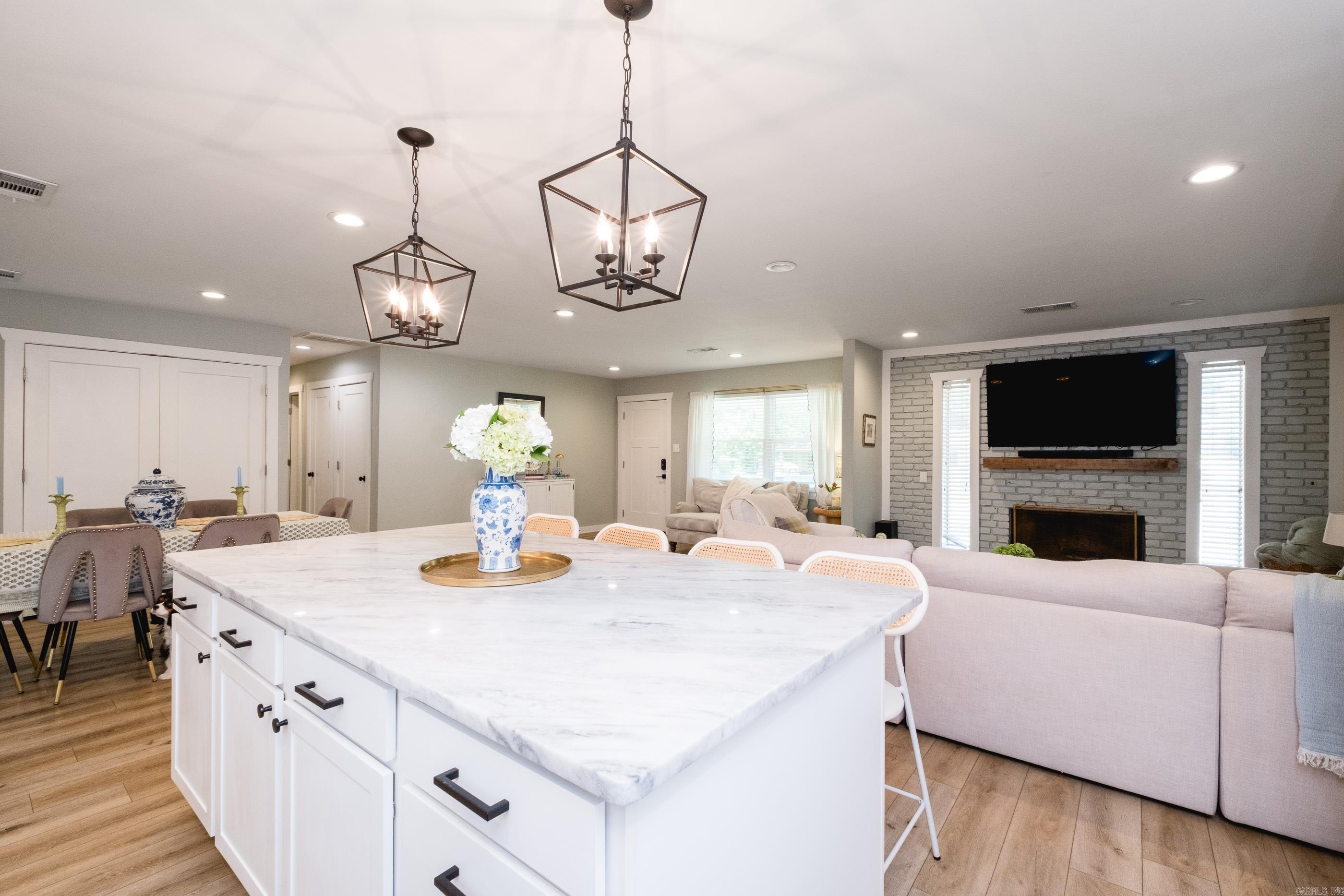 7901 Illinois  Little Rock, AR