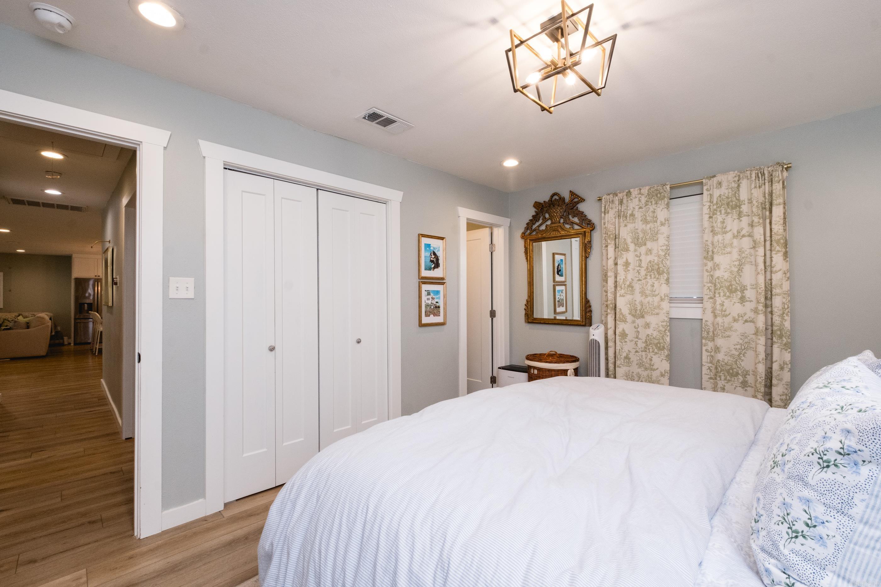 7901 Illinois  Little Rock, AR