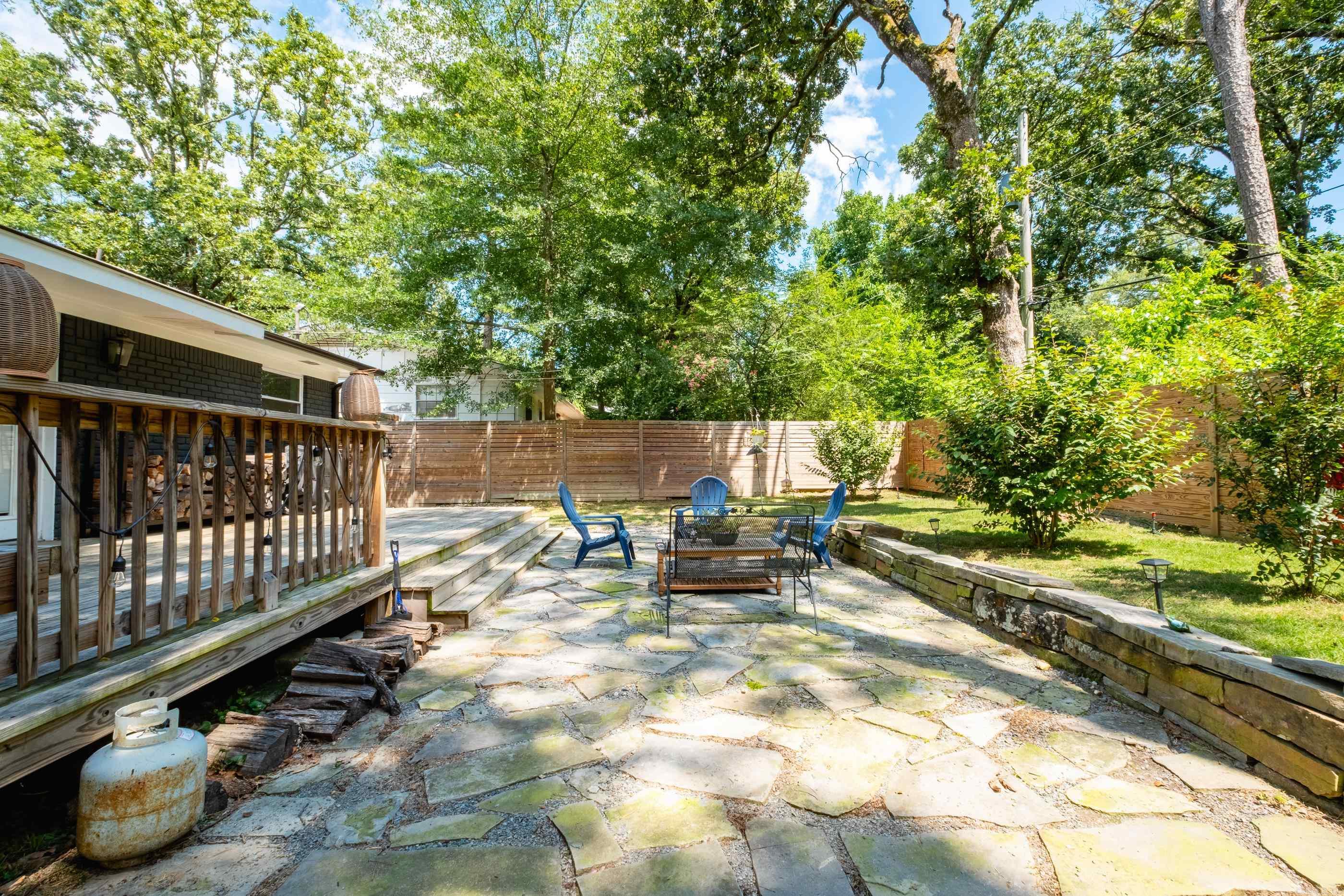 7901 Illinois  Little Rock, AR