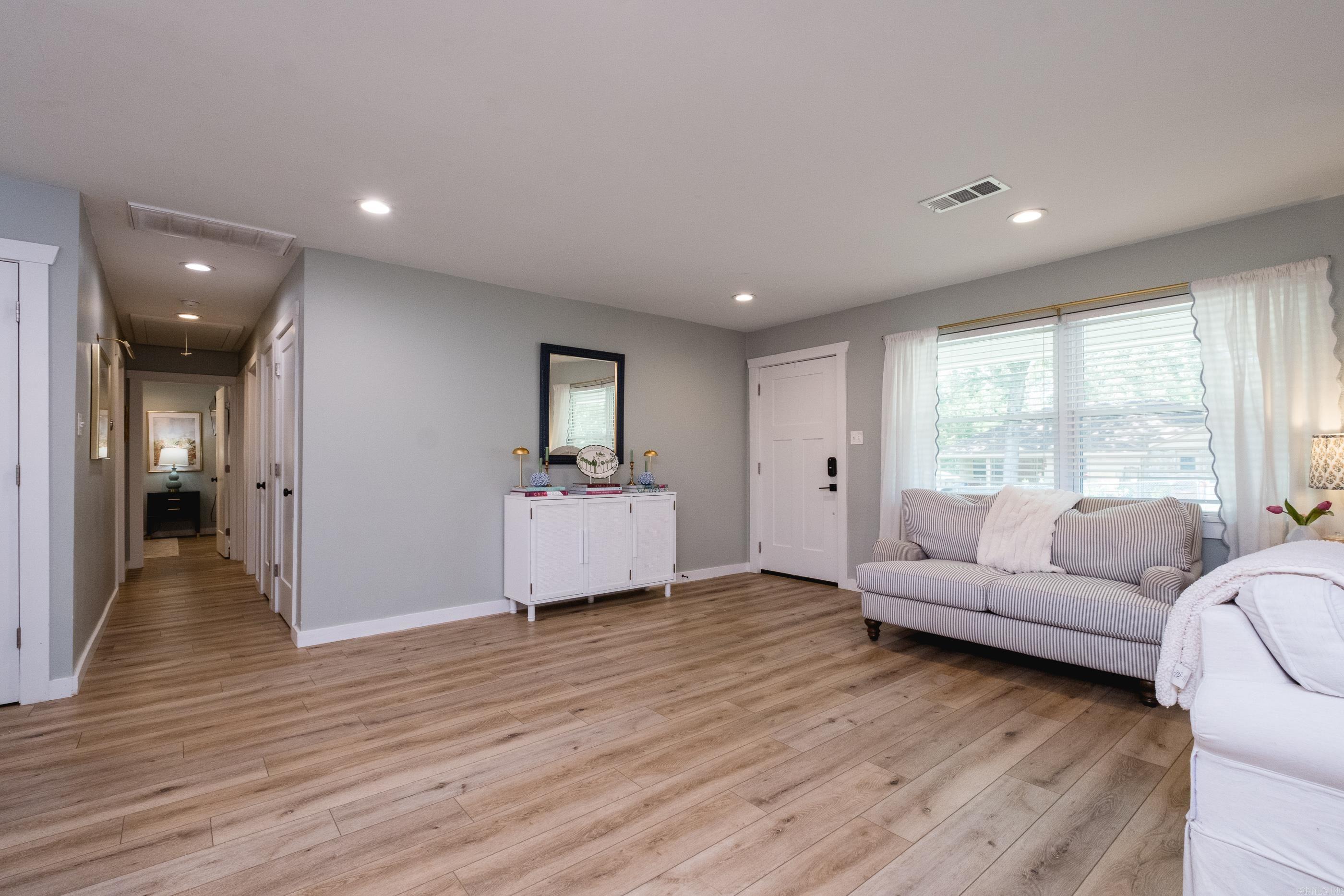 7901 Illinois  Little Rock, AR