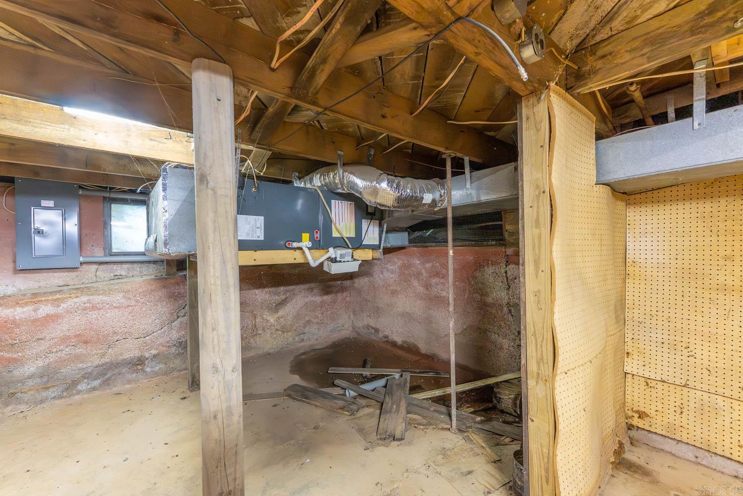 1175 Main  Mammoth Spring, AR