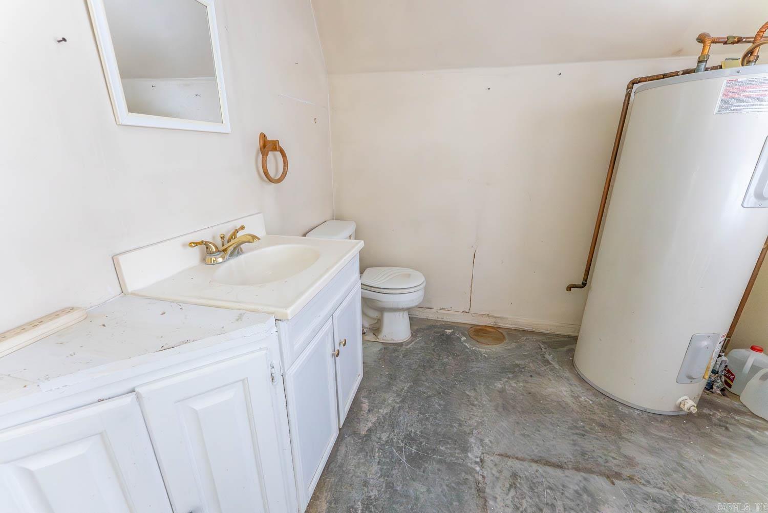 1175 Main  Mammoth Spring, AR