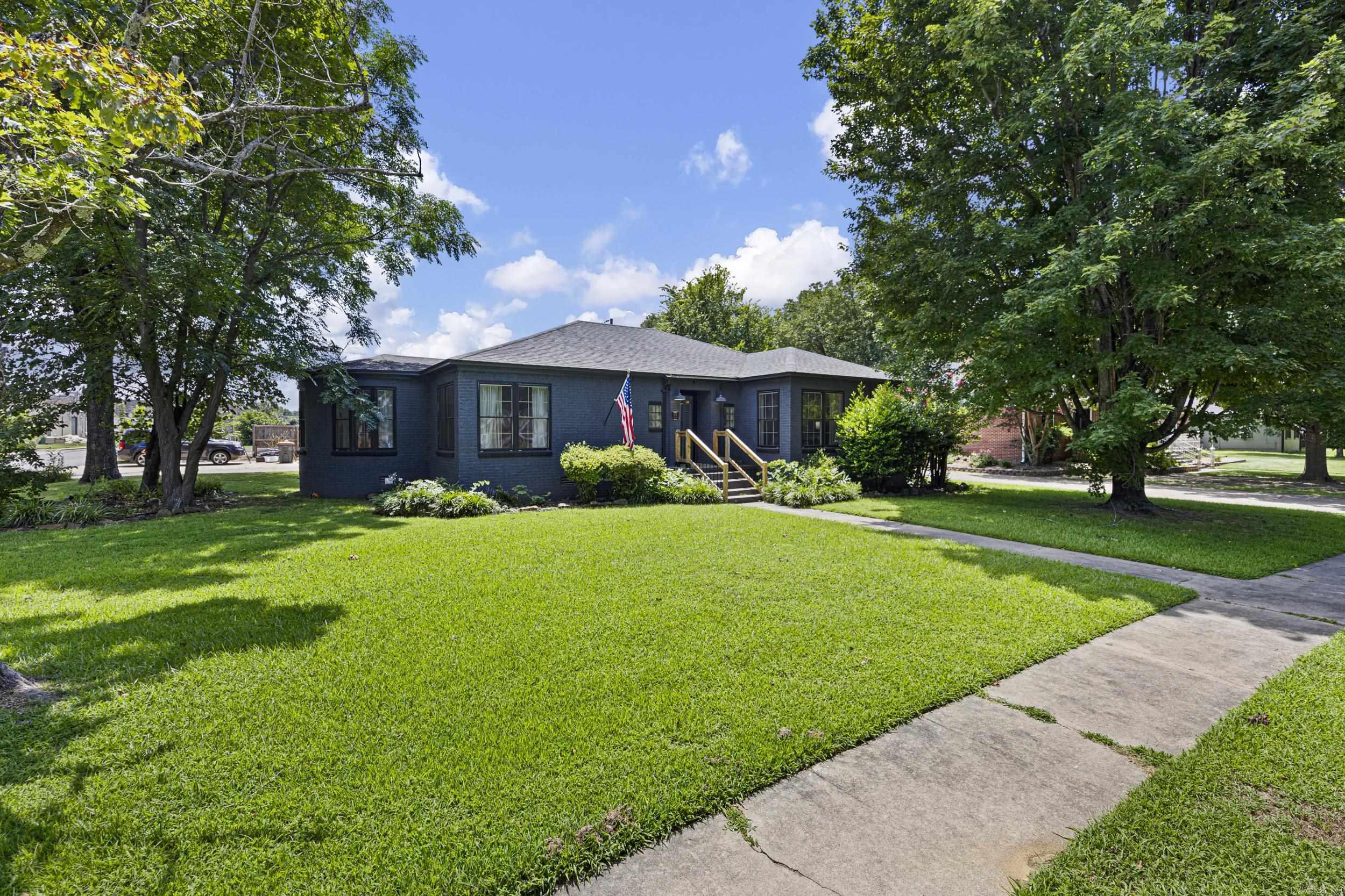 201 W 8Th St  Russellville, AR