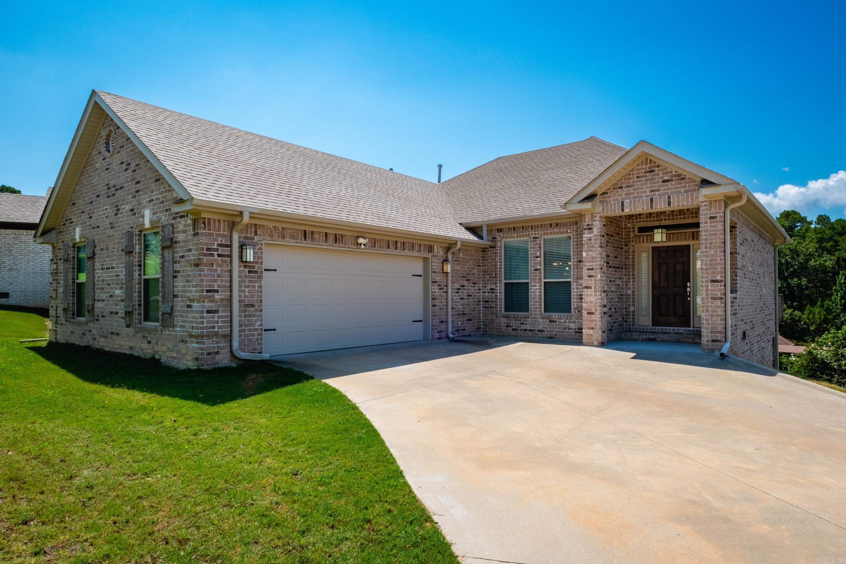 12 Majestic  Maumelle, AR