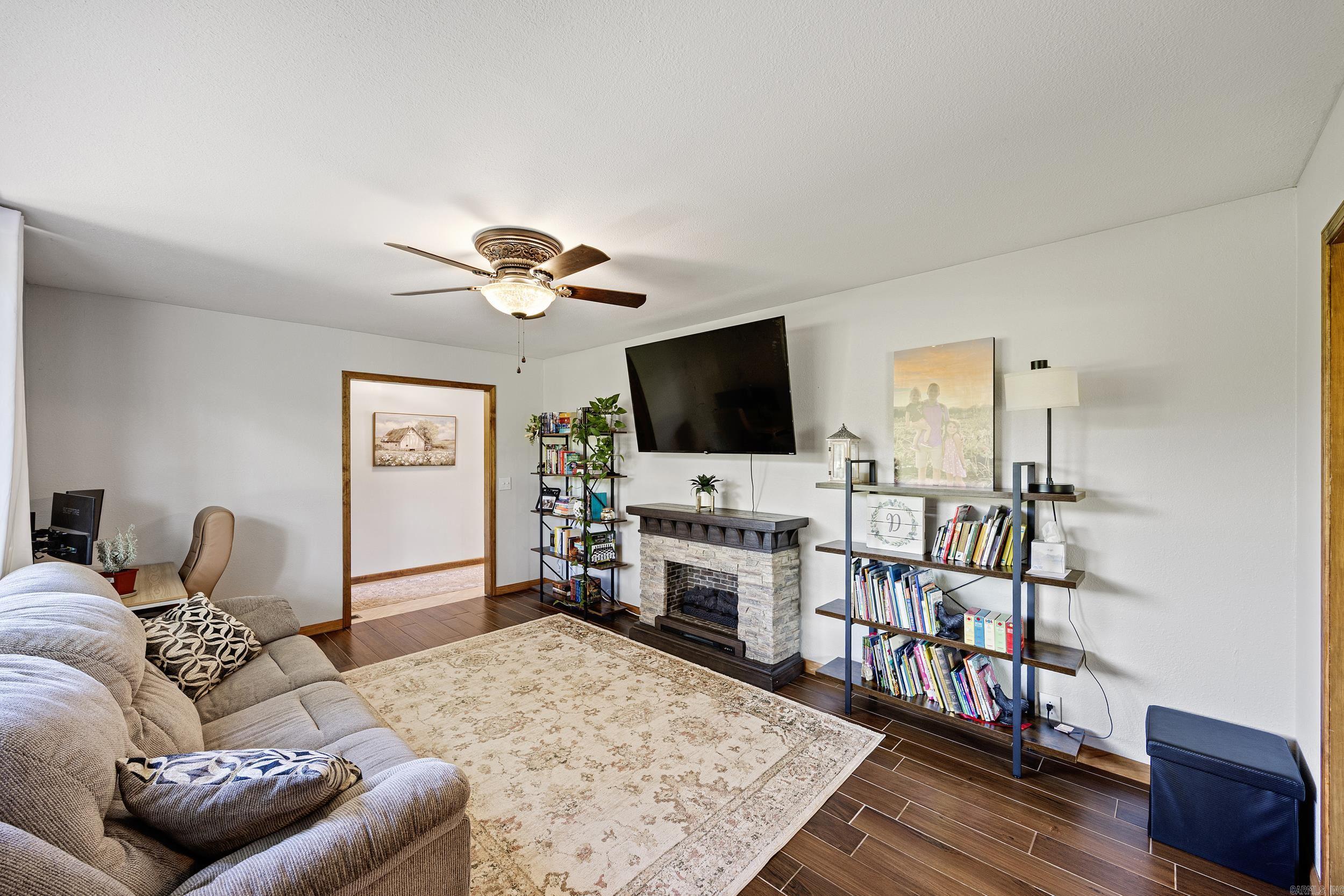 1106 County Road 3456  Clarksville, AR
