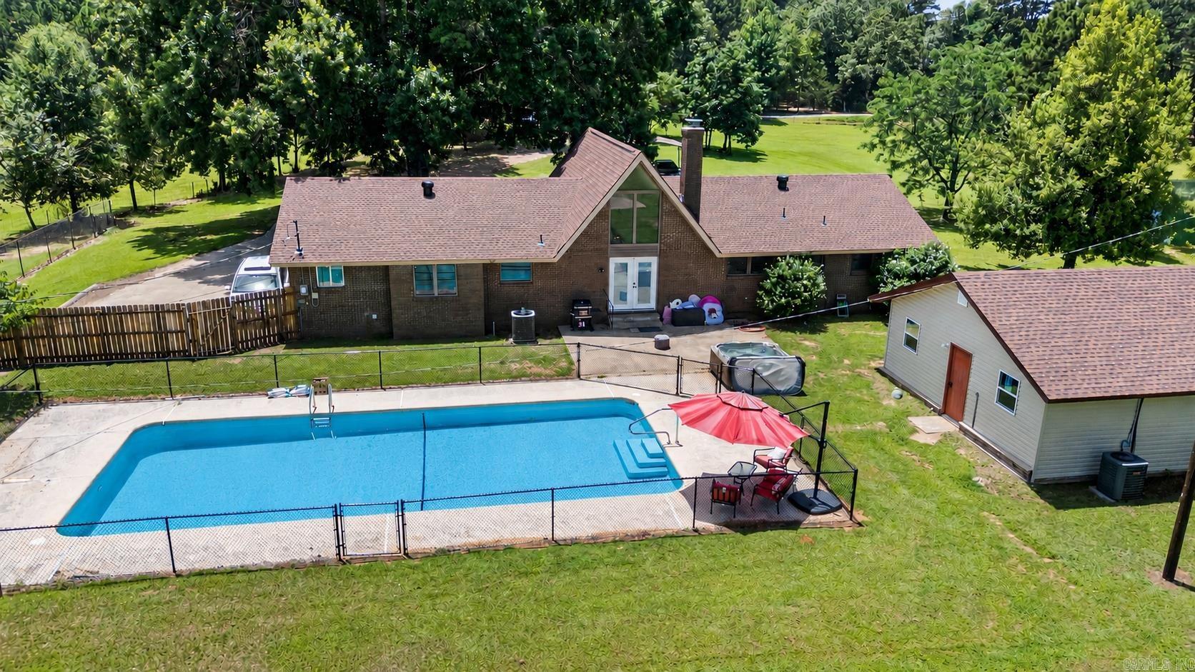 1106 County Road 3456  Clarksville, AR