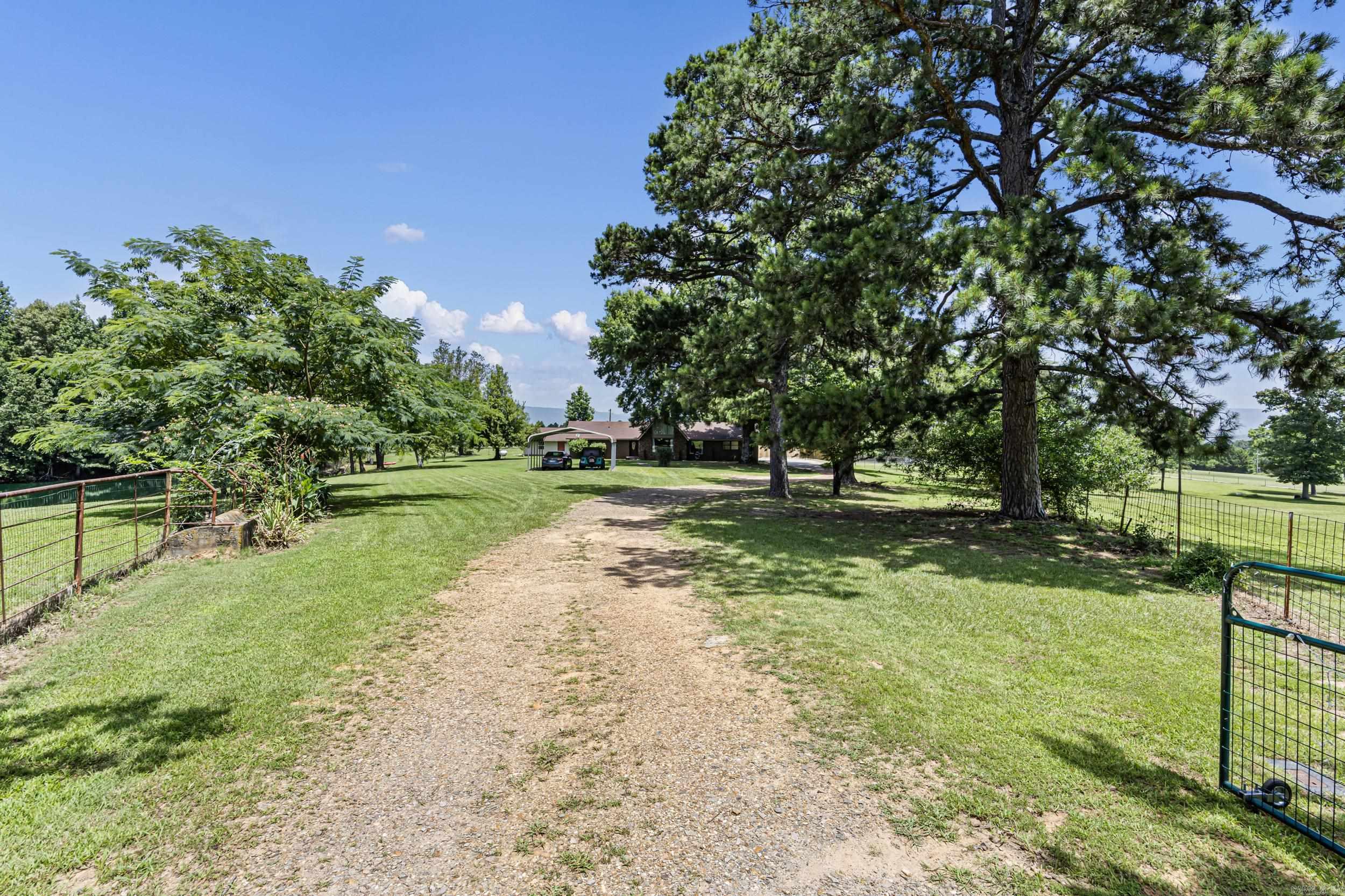 1106 County Road 3456  Clarksville, AR