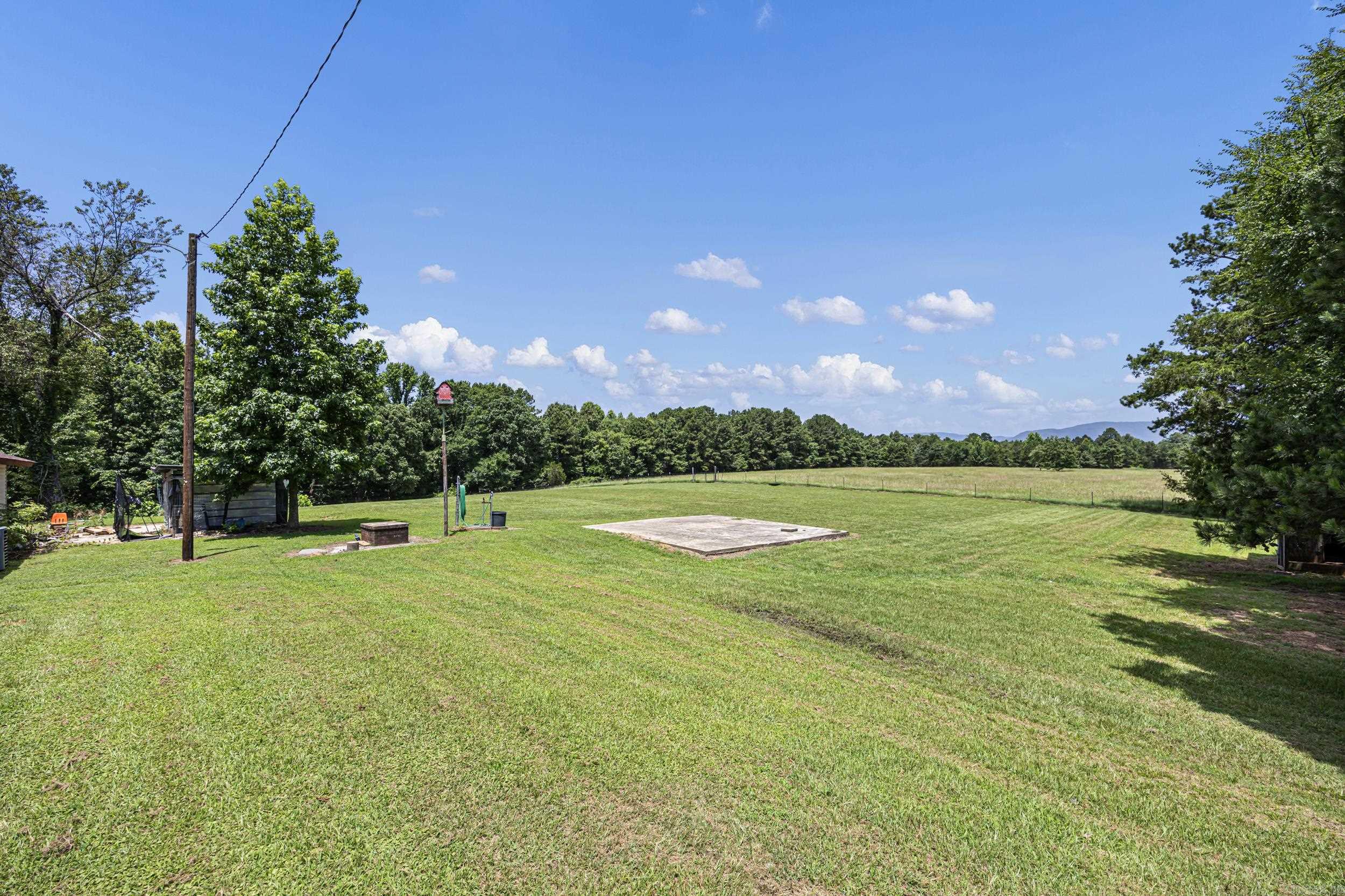 1106 County Road 3456  Clarksville, AR
