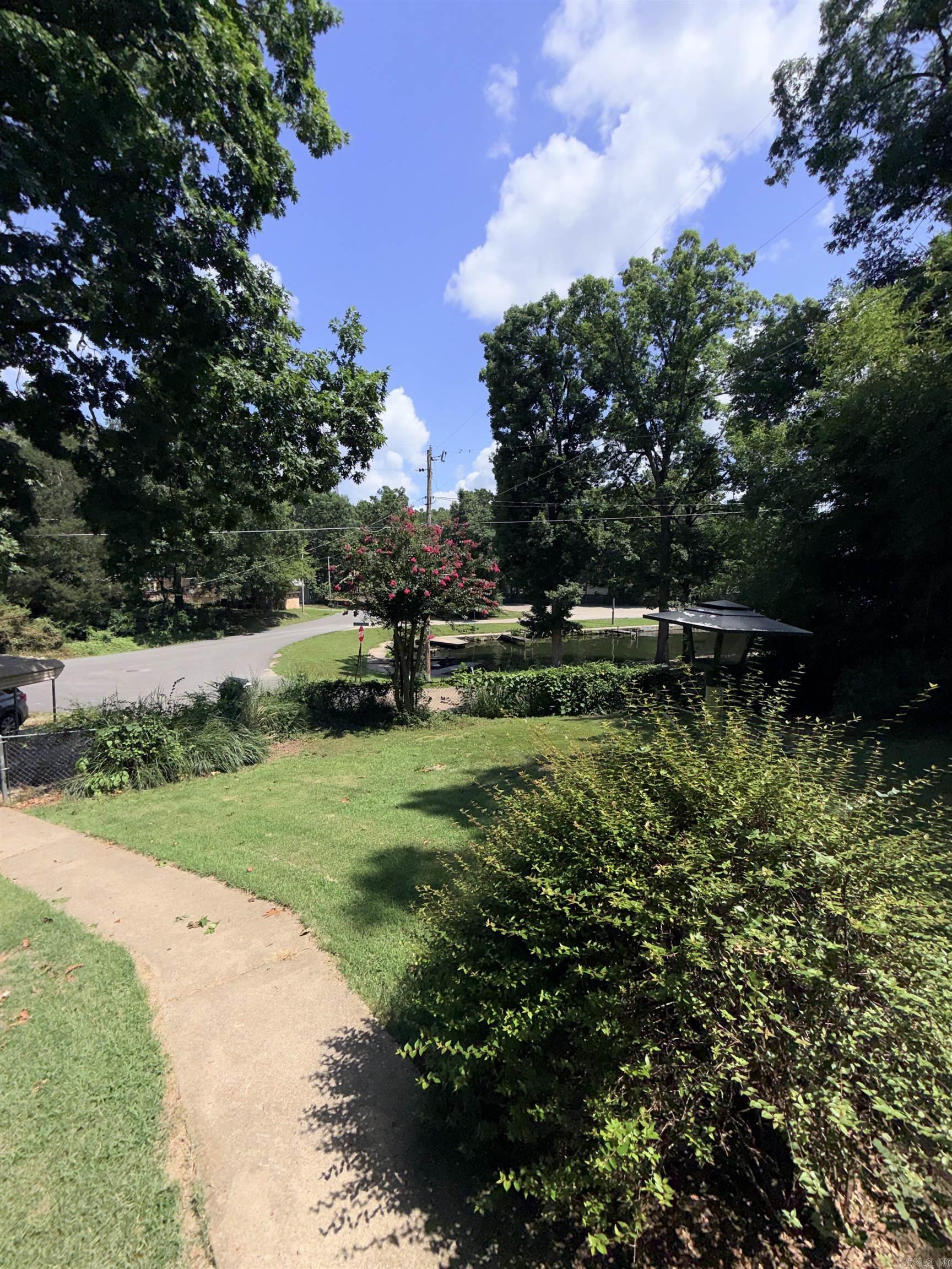 102 Woodstock Dr  Hot Springs, AR