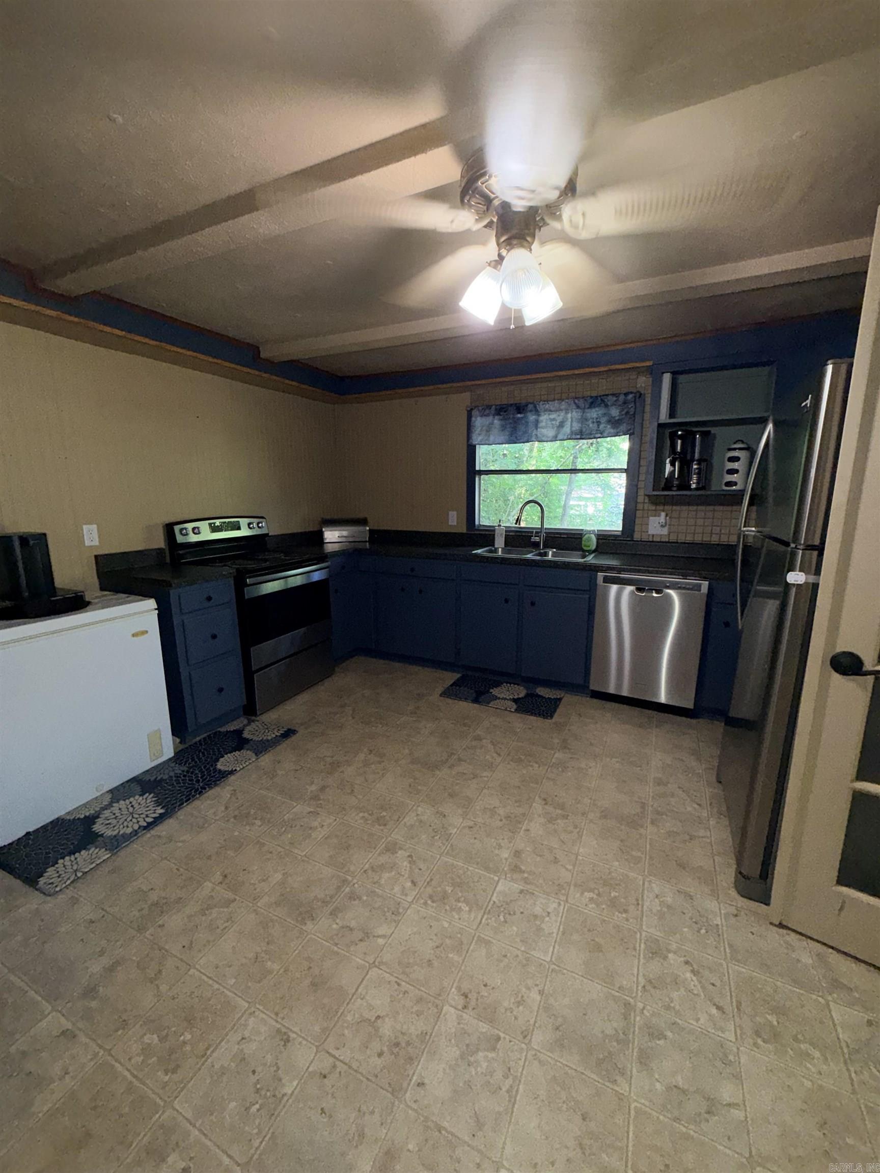 102 Woodstock Dr  Hot Springs, AR