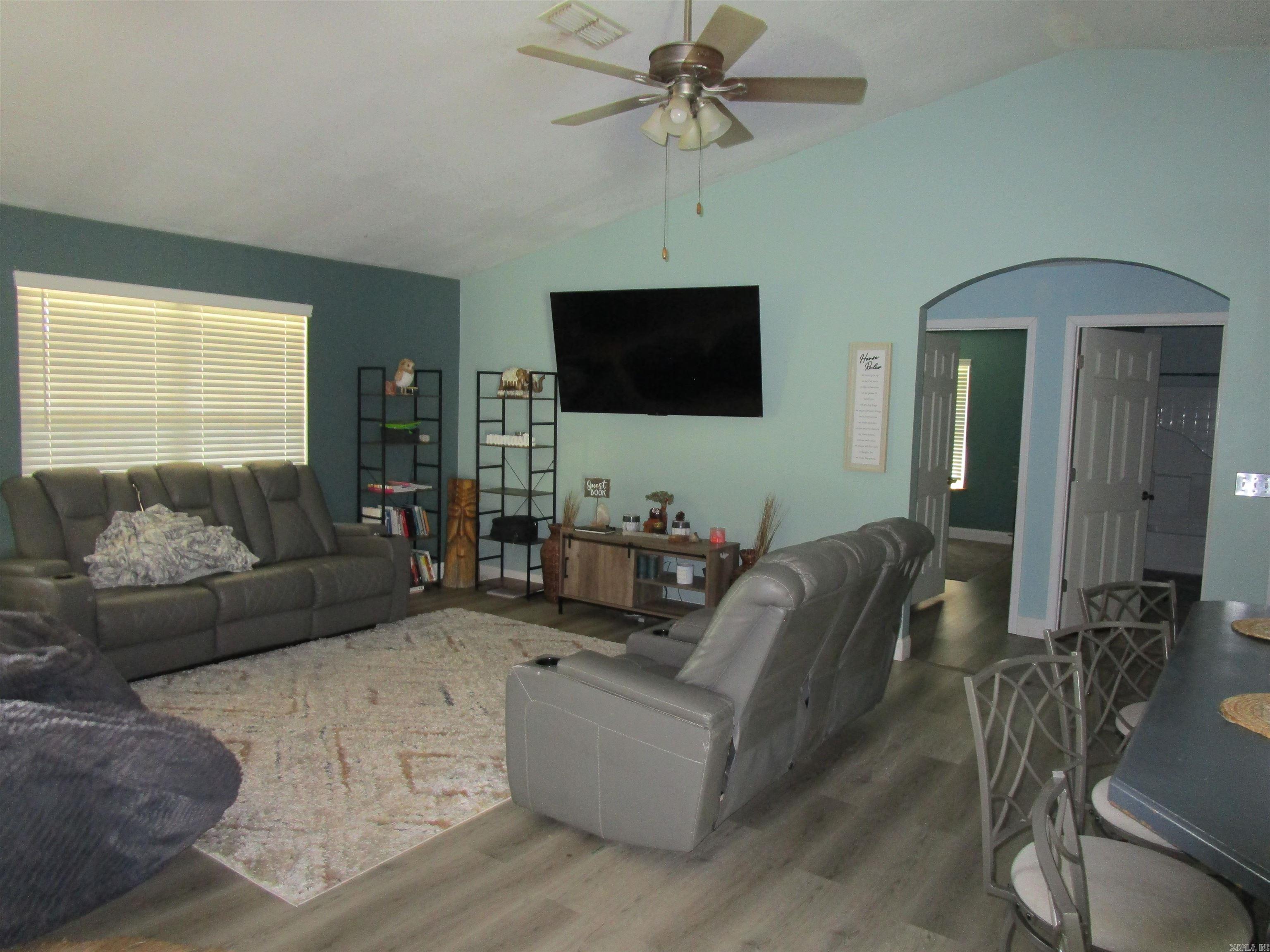 257 Cedar Hill  Umpire, AR