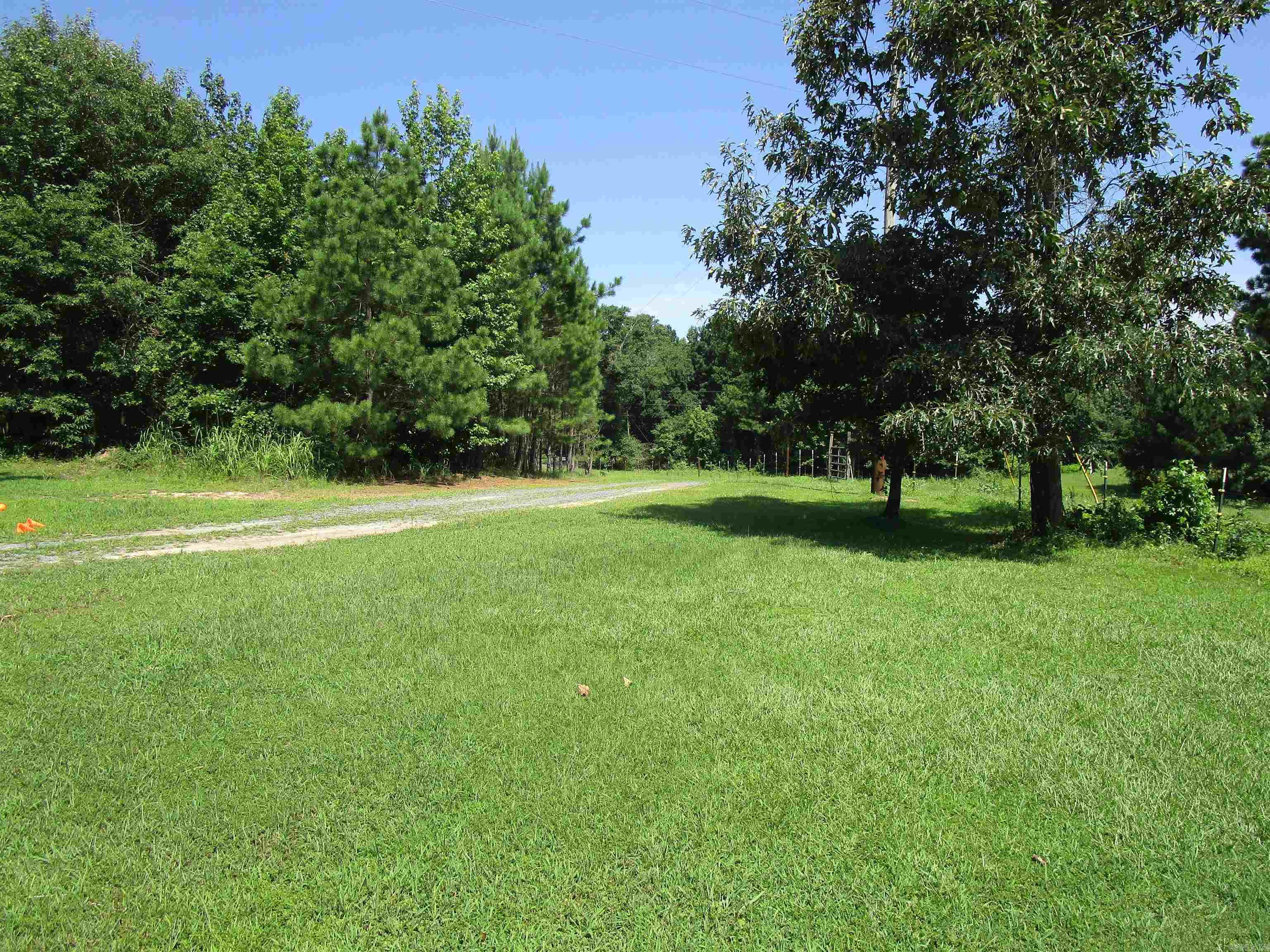 257 Cedar Hill  Umpire, AR