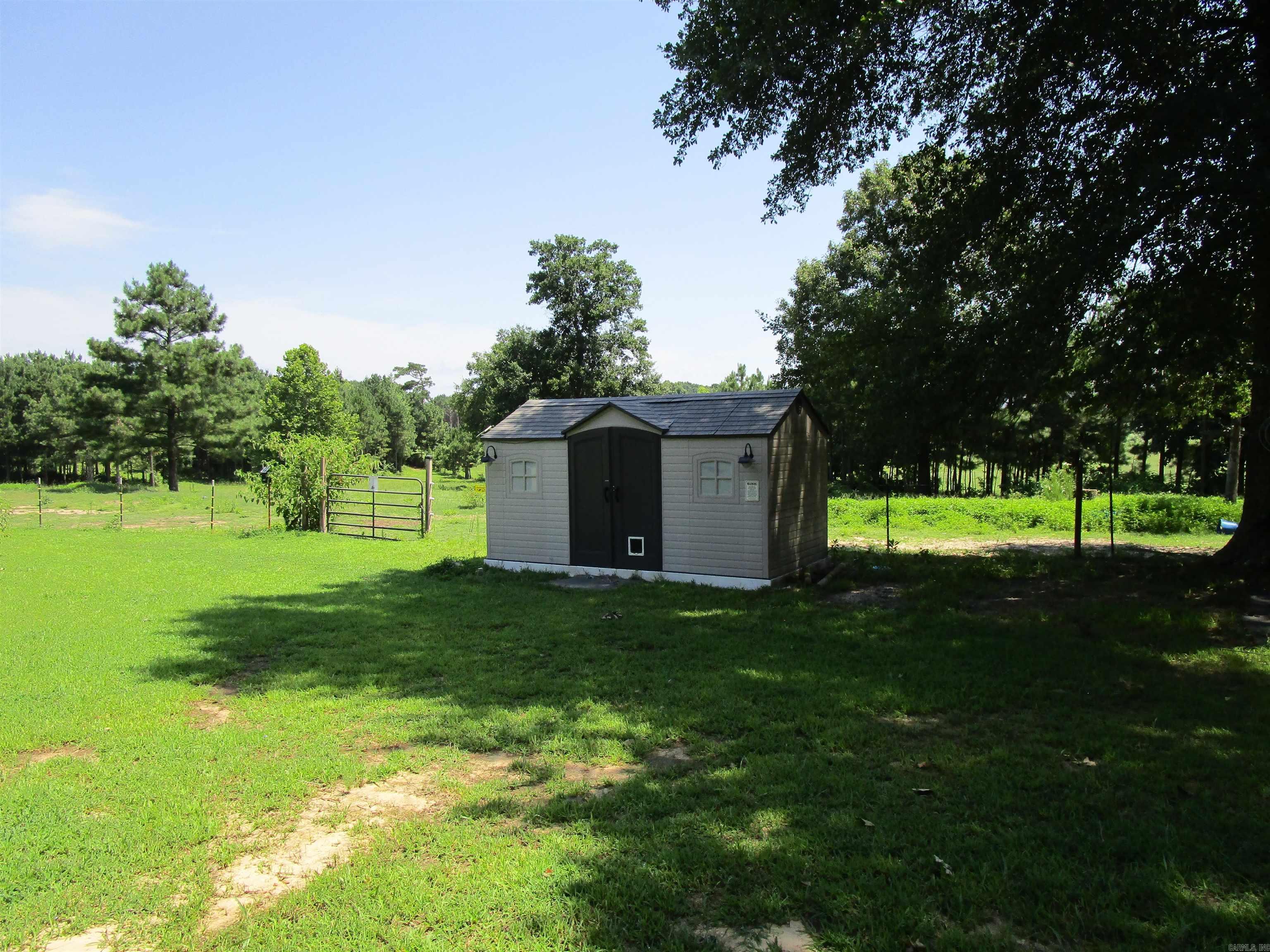 257 Cedar Hill  Umpire, AR