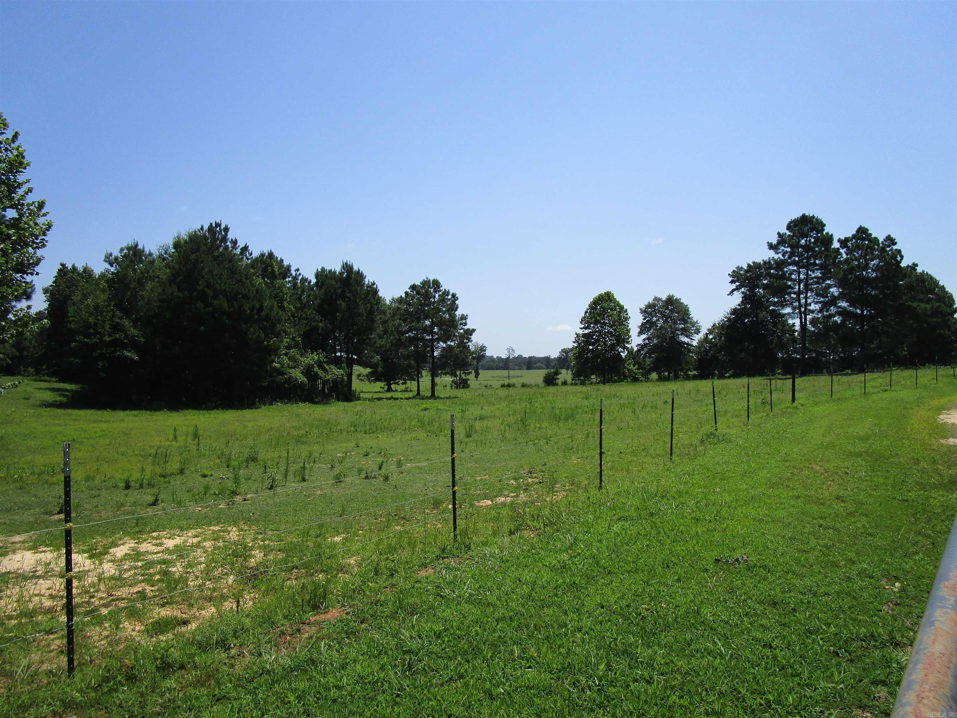 257 Cedar Hill  Umpire, AR