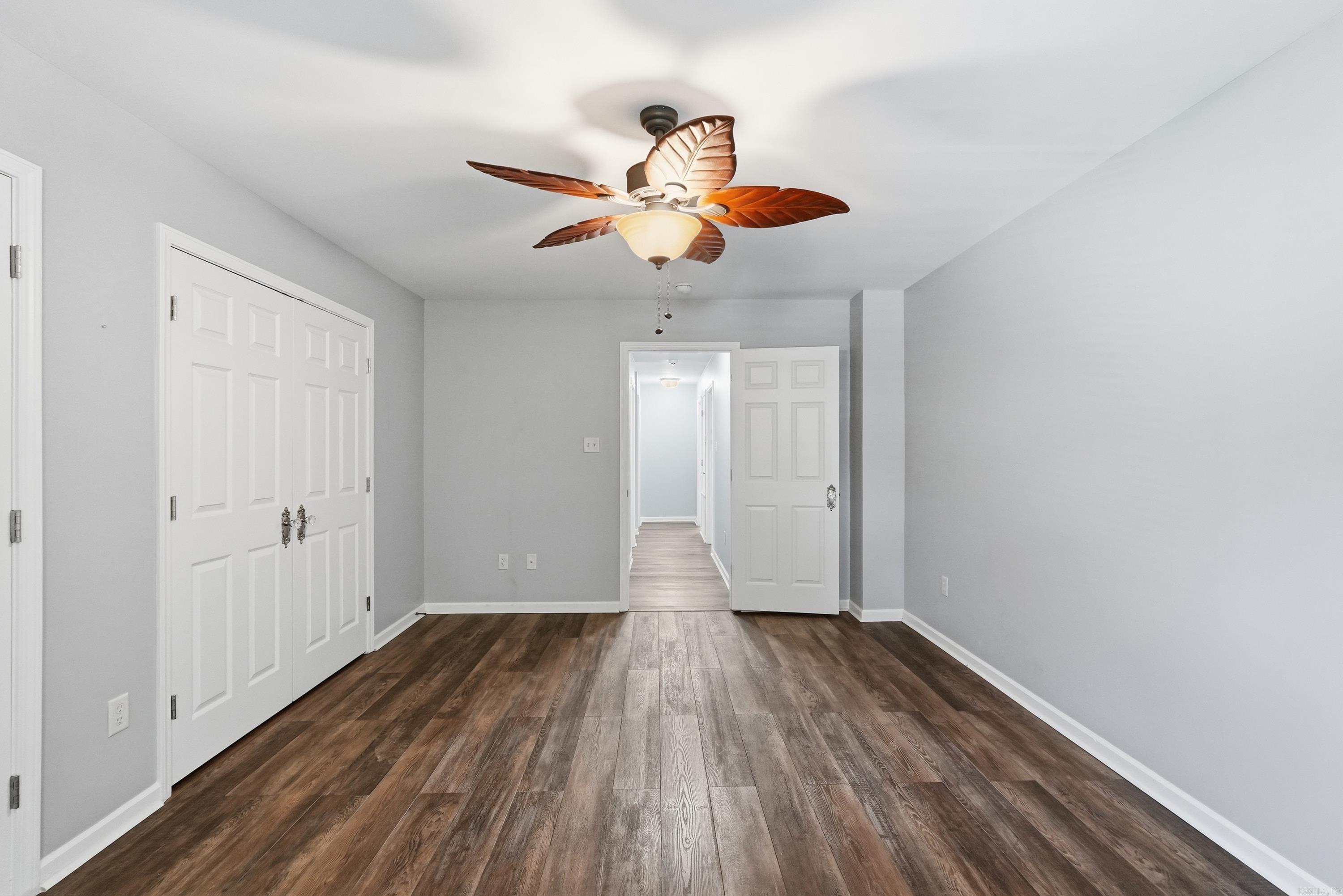 1124 River Oaks Dr  Benton, AR