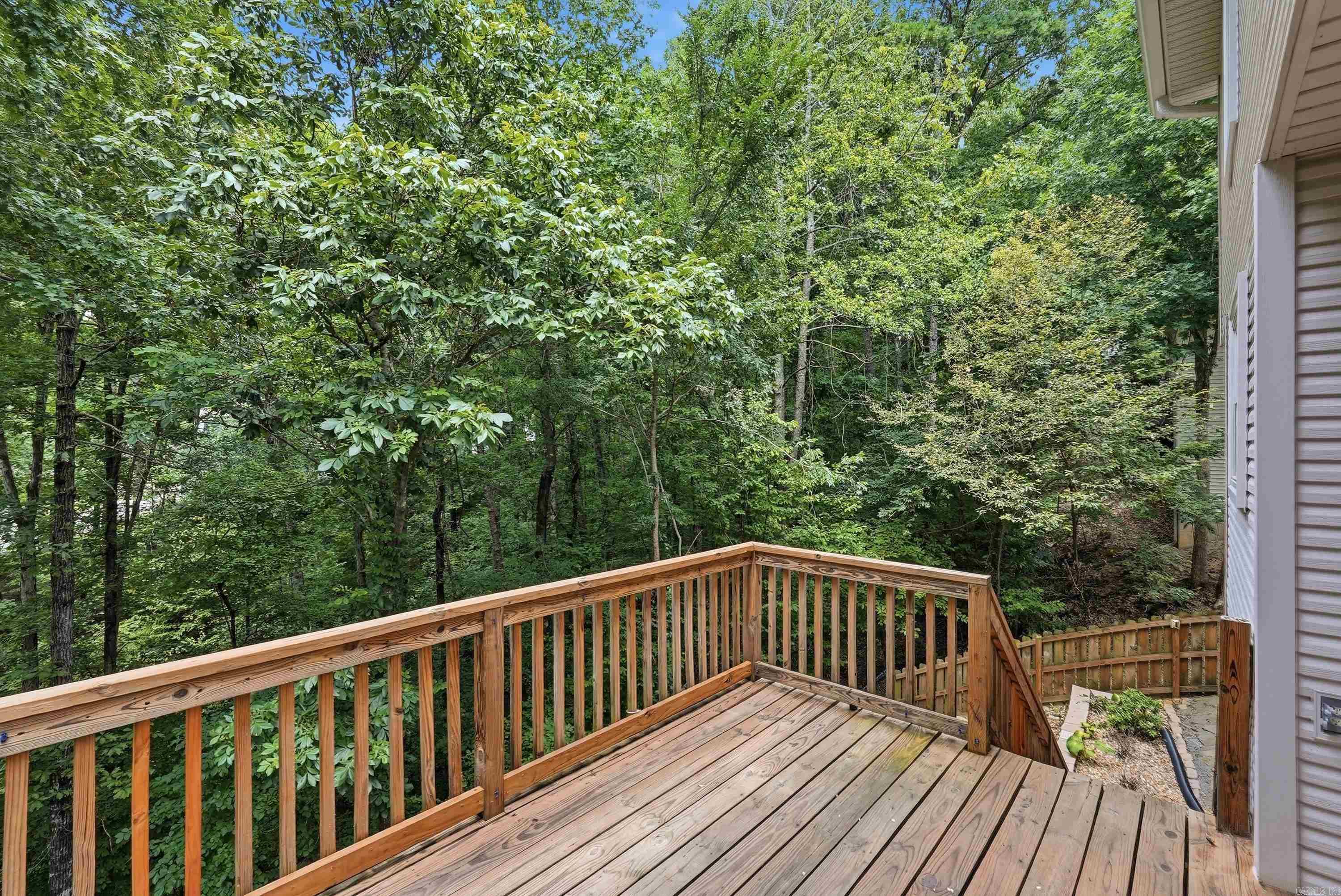 1124 River Oaks Dr  Benton, AR