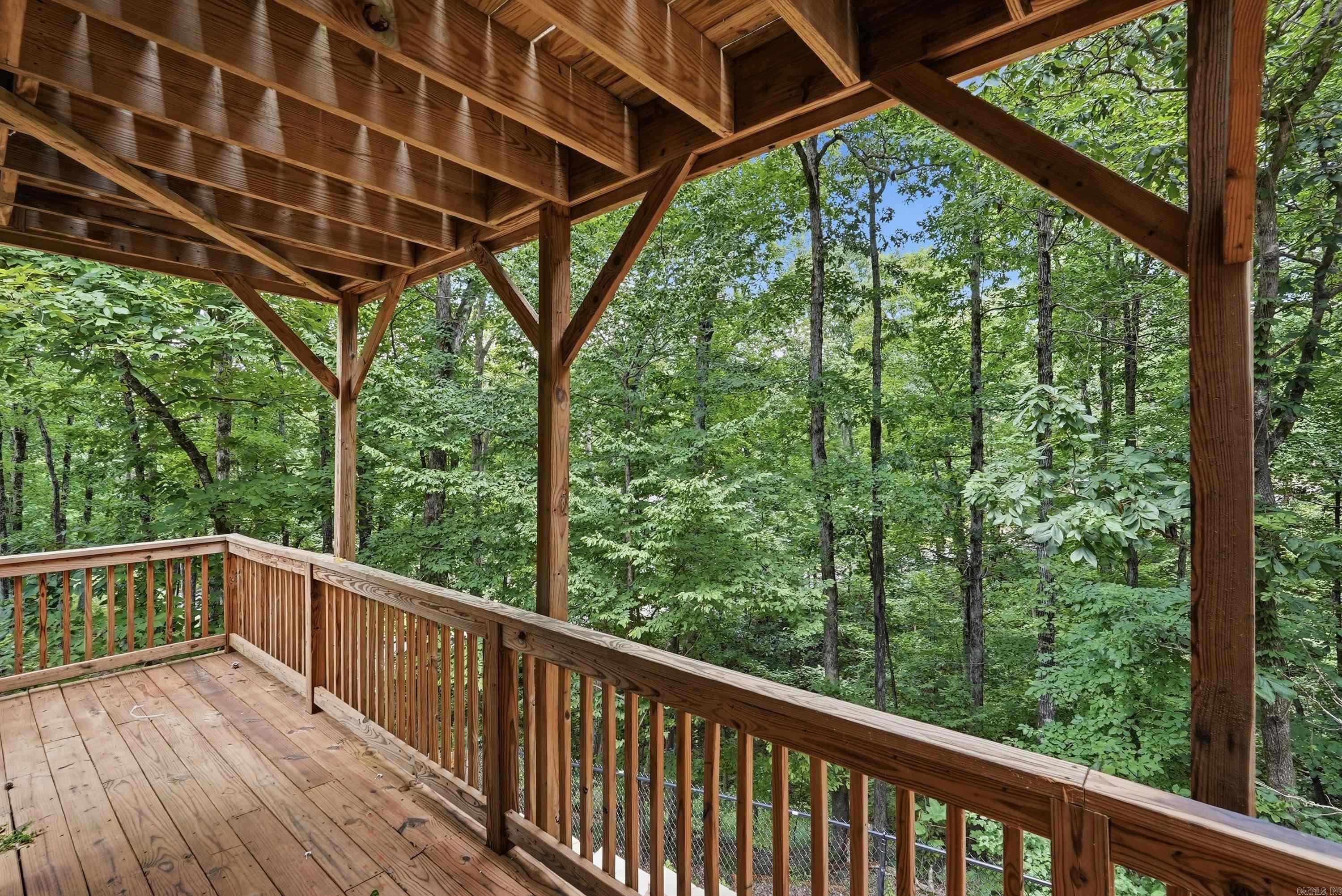 1124 River Oaks Dr  Benton, AR