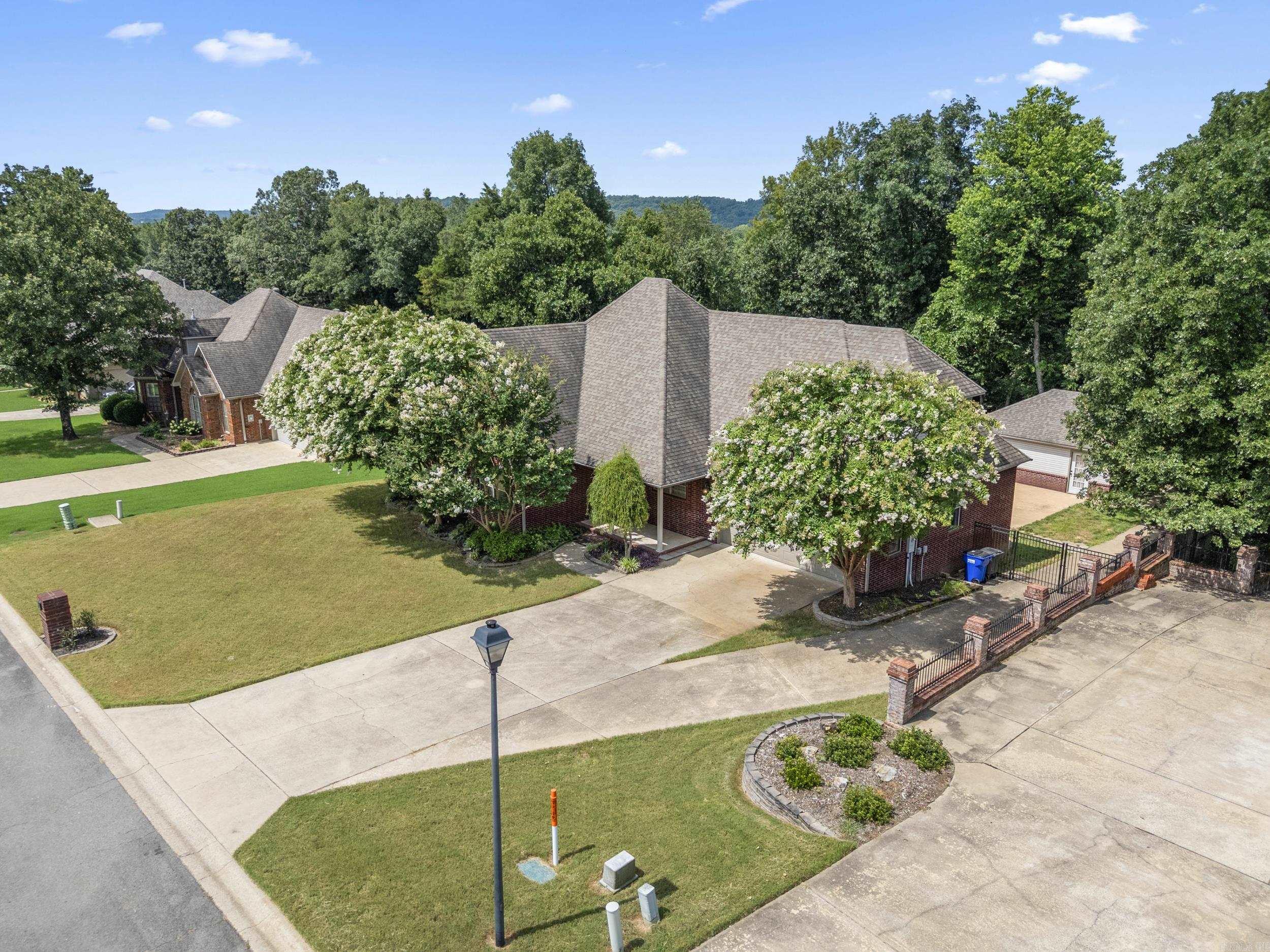 39 Trenton  Greenbrier, AR