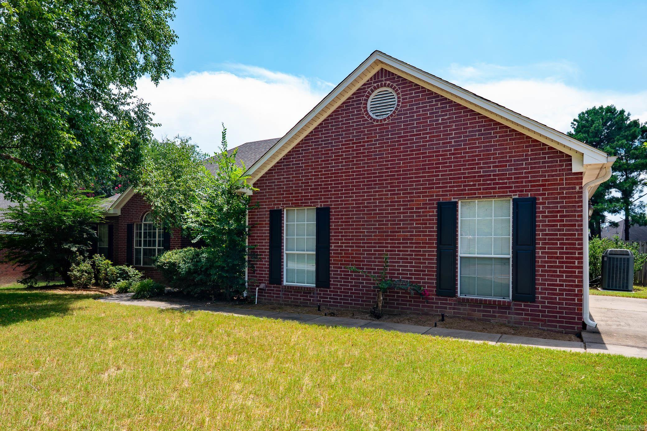 3255 Chrysler Cove  Conway, AR