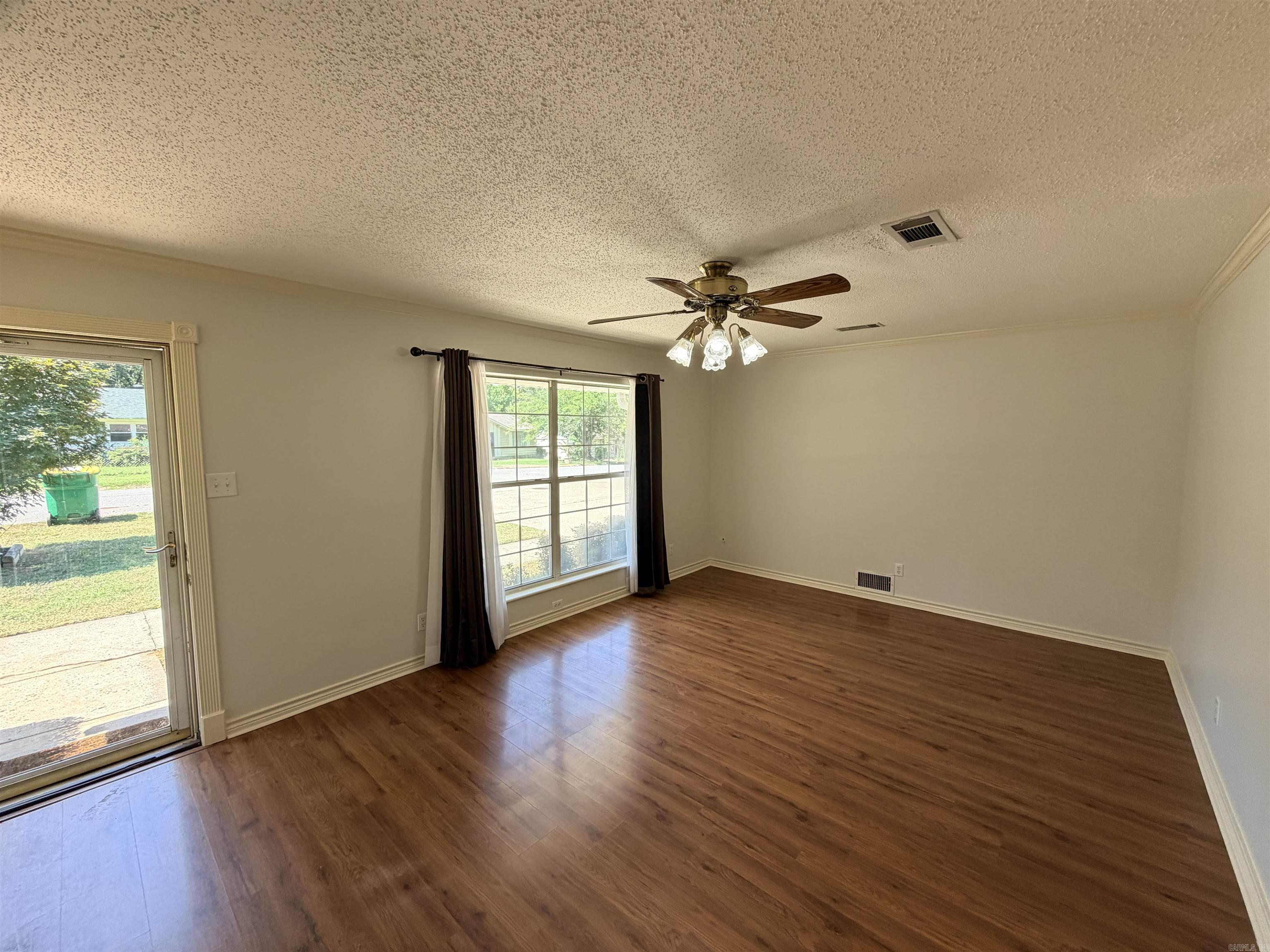15 Parkridge  North Little Rock, AR
